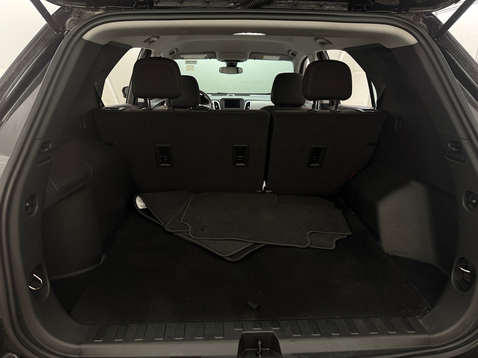 Thumbnail: 2023 Chevrolet Equinox - 7