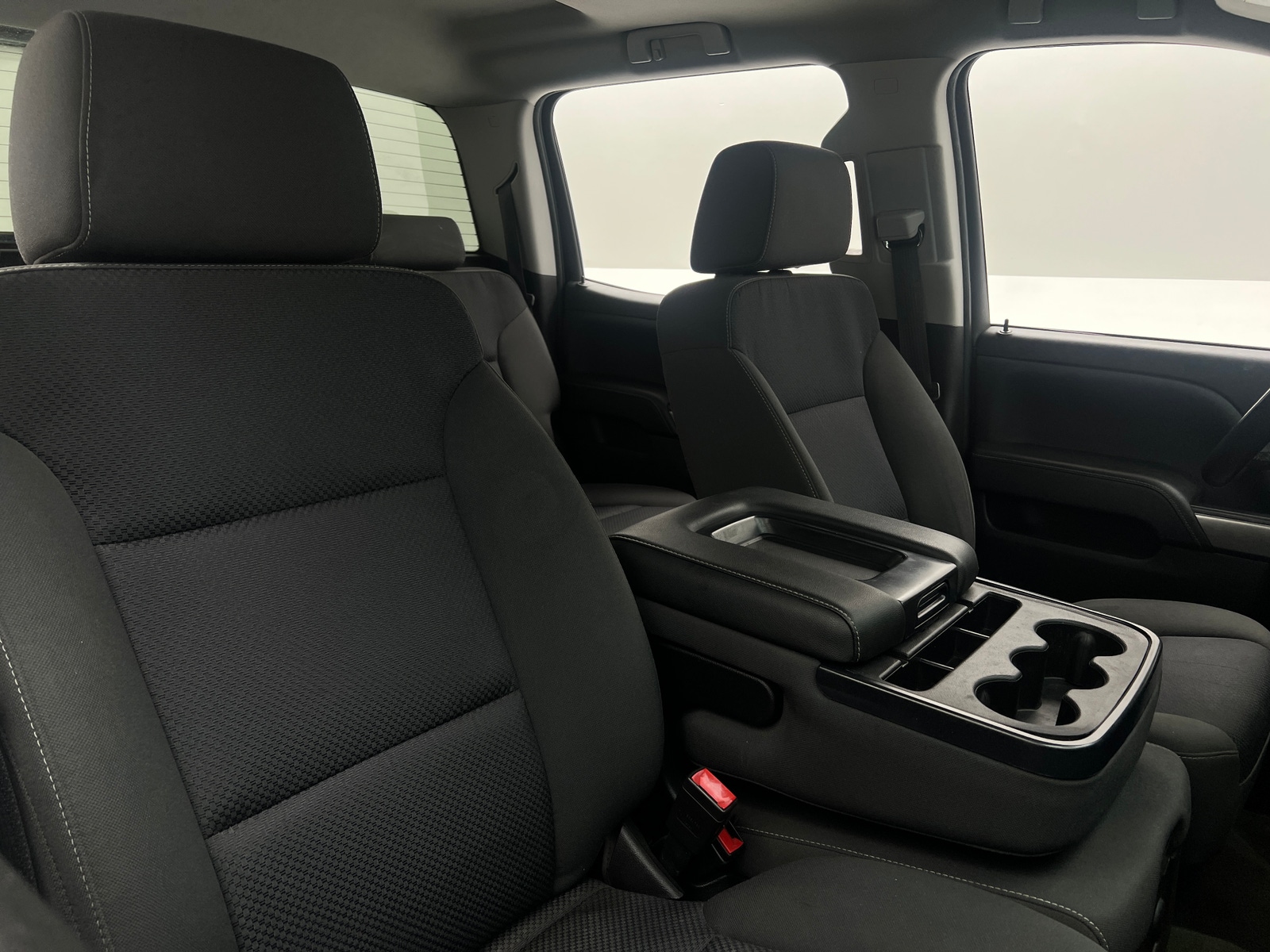 Thumbnail: 2018 Chevrolet Silverado 1500 - 2