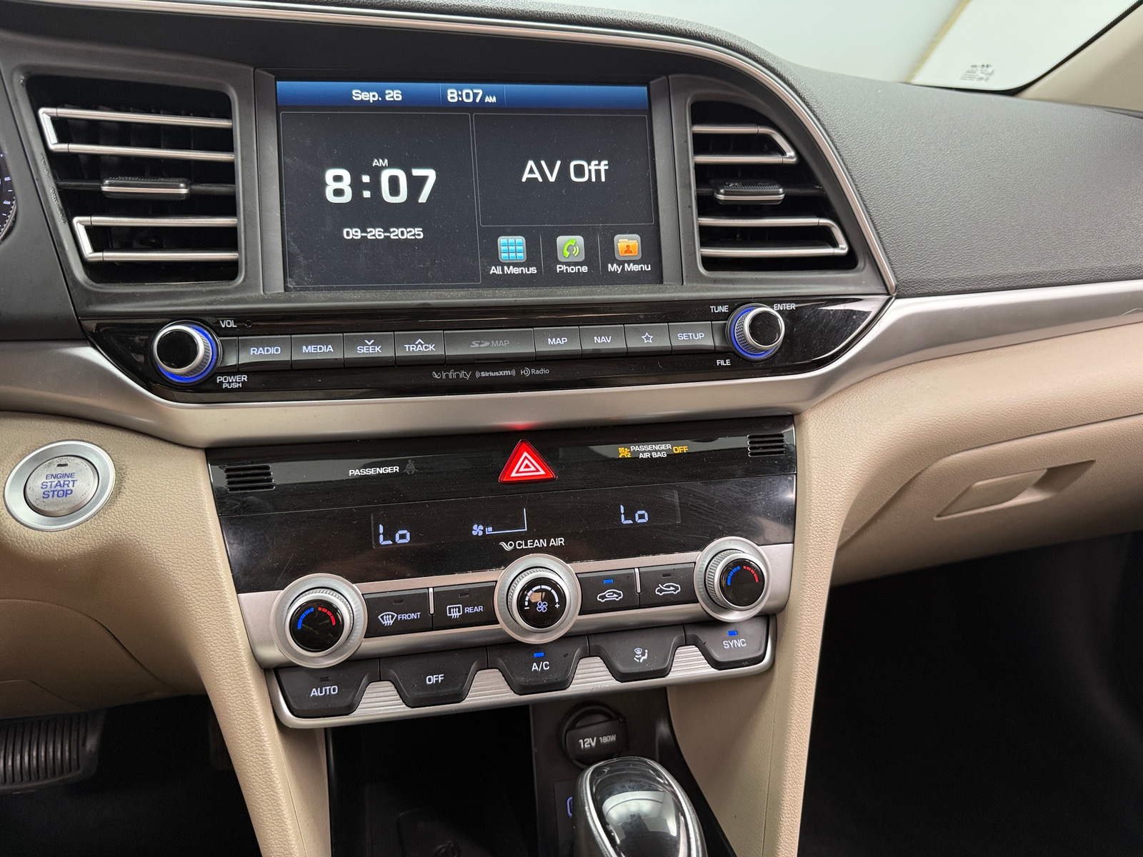 Thumbnail: 2020 Hyundai Elantra - 3