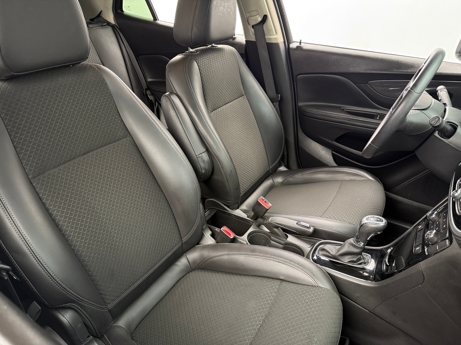 Thumbnail: 2021 Buick Encore - 2