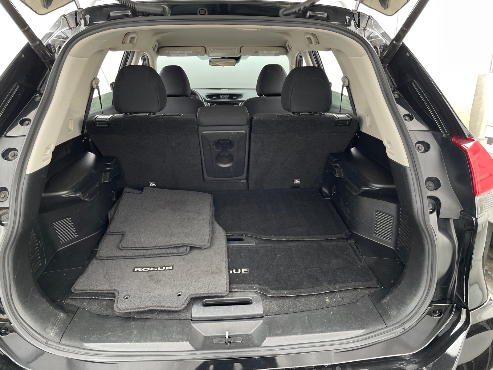 Thumbnail: 2019 Nissan Rogue - 7
