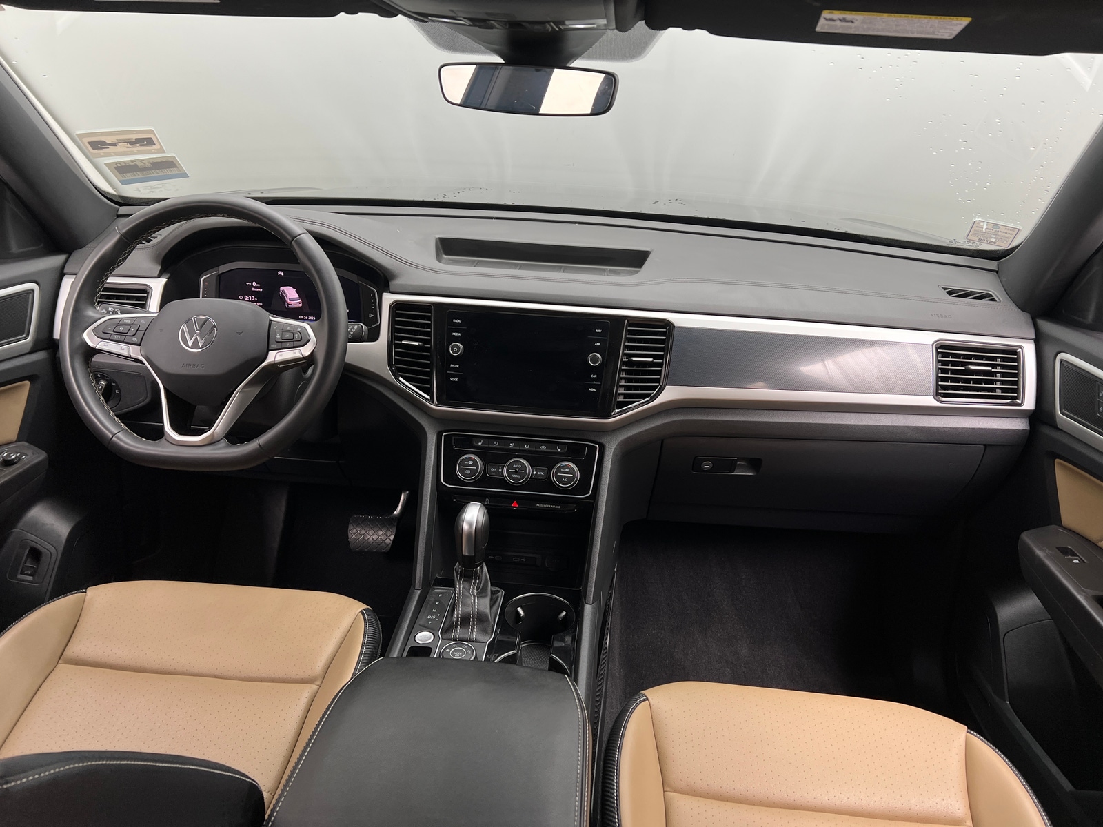 Thumbnail: 2023 Volkswagen Atlas - 2