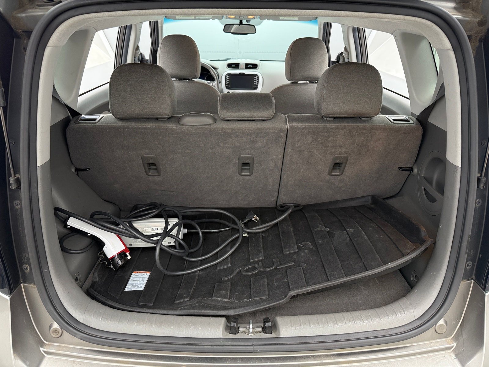 Thumbnail: 2017 Kia Soul EV - 7