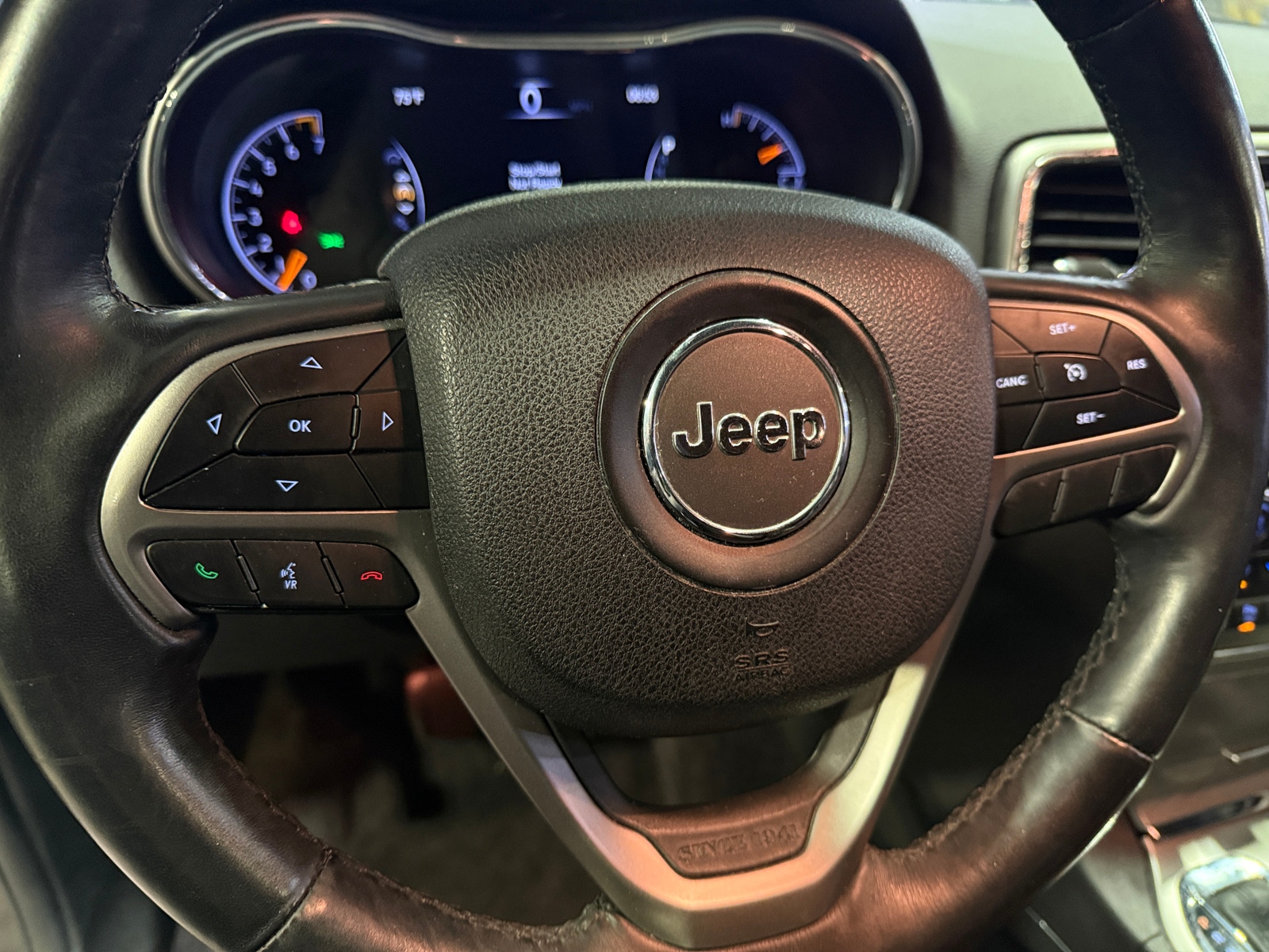 Thumbnail: 2018 Jeep Grand Cherokee - 4