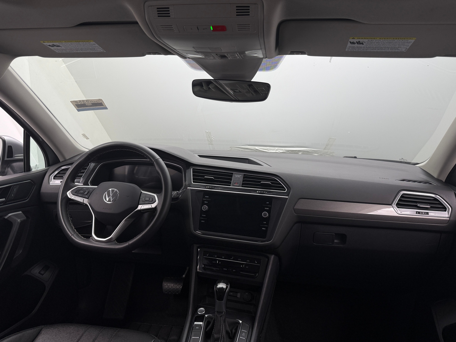 Thumbnail: 2024 Volkswagen Tiguan - 2