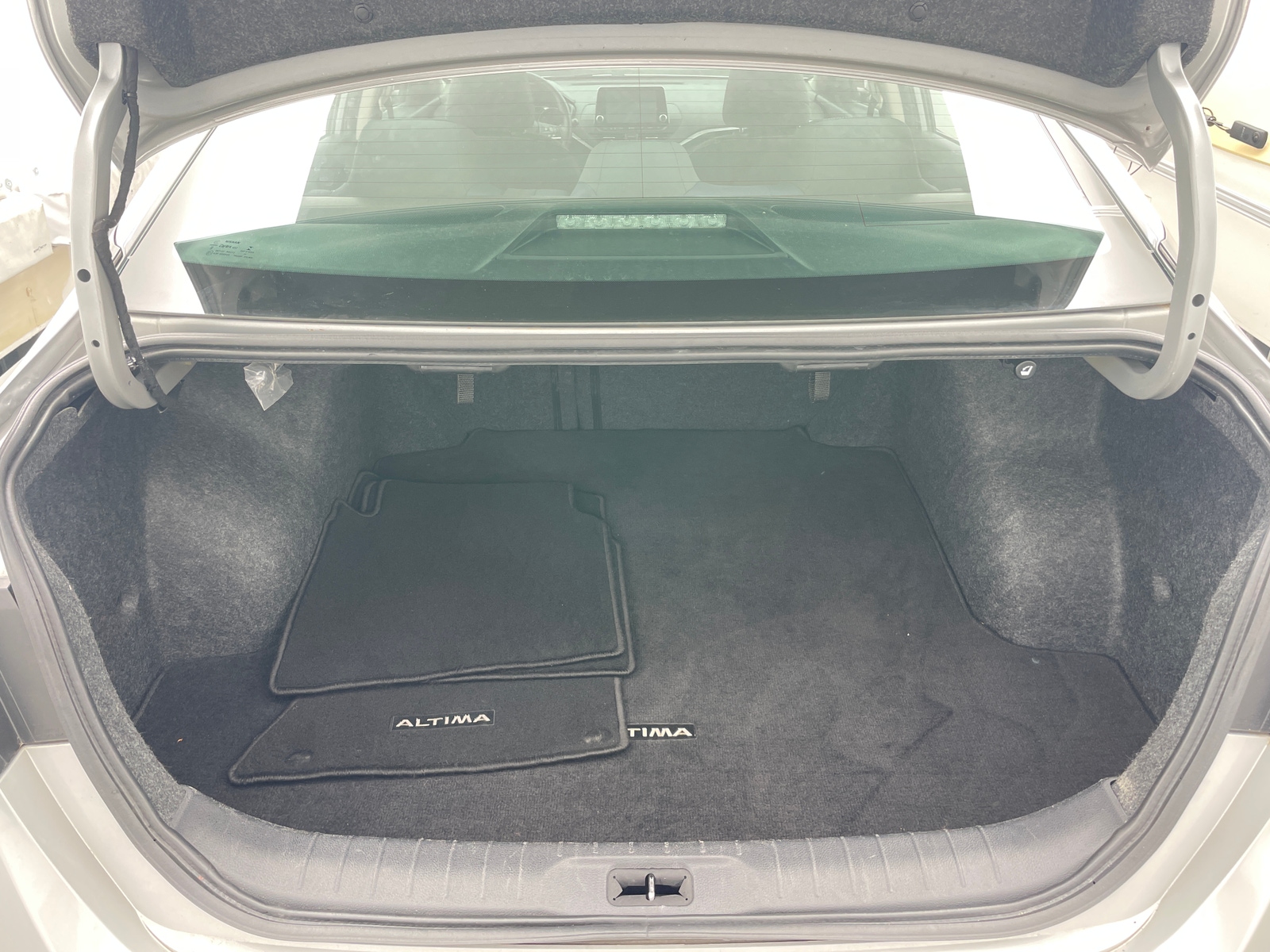 Thumbnail: 2022 Nissan Altima - 7