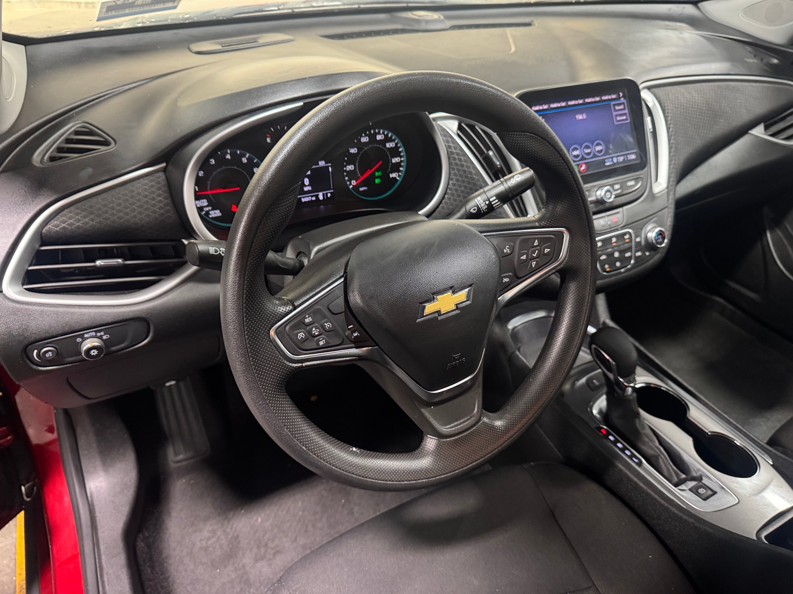 Thumbnail: 2024 Chevrolet Malibu - 5