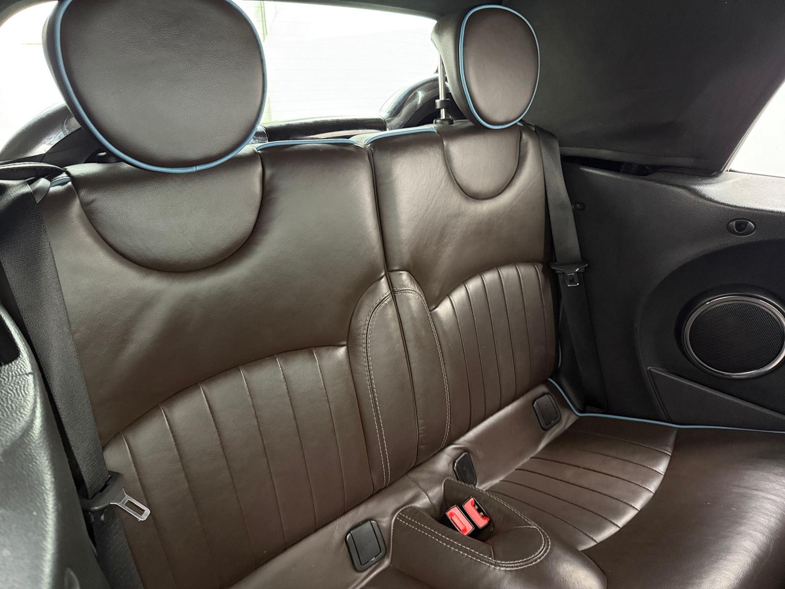 Thumbnail: 2015 MINI Cooper Convertible - 5