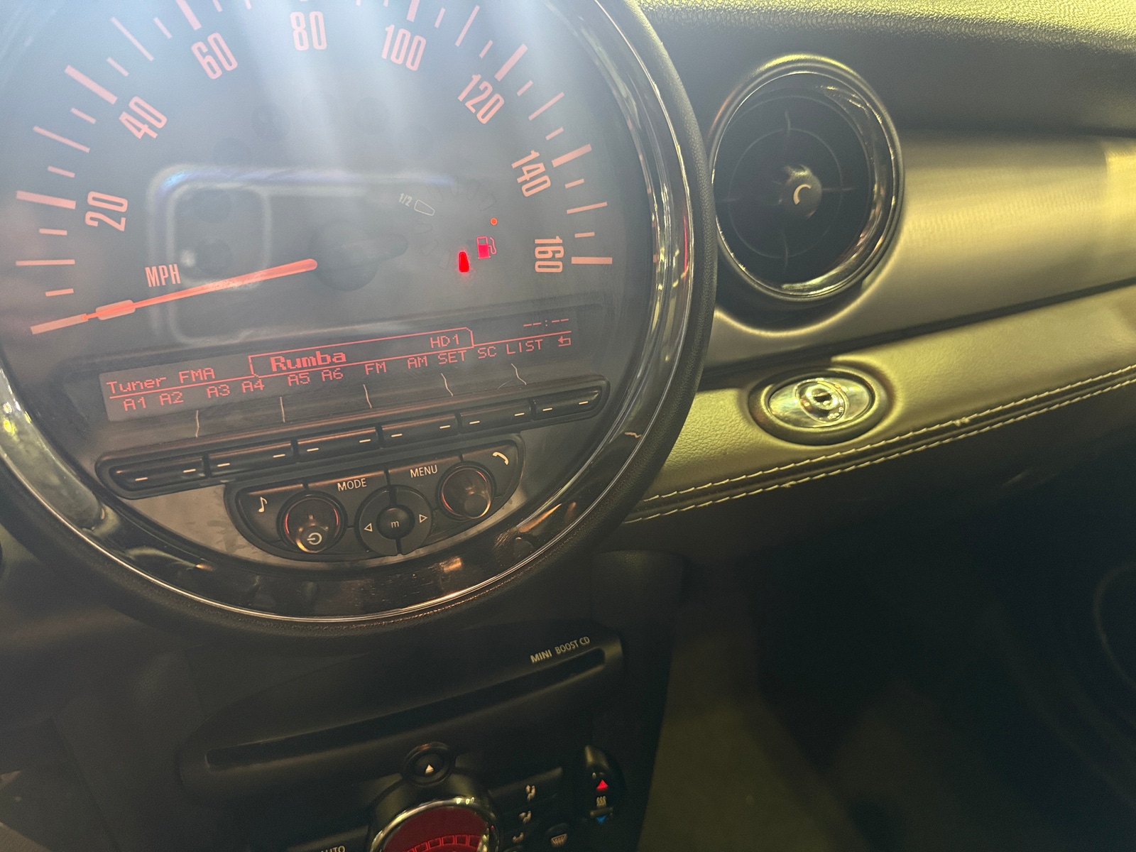 Thumbnail: 2015 MINI Cooper Convertible - 3