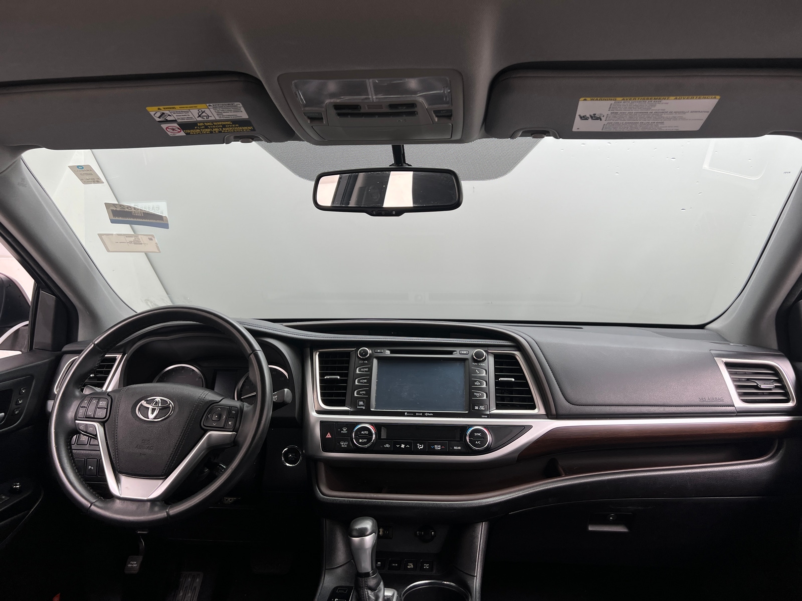 Thumbnail: 2016 Toyota Highlander - 2