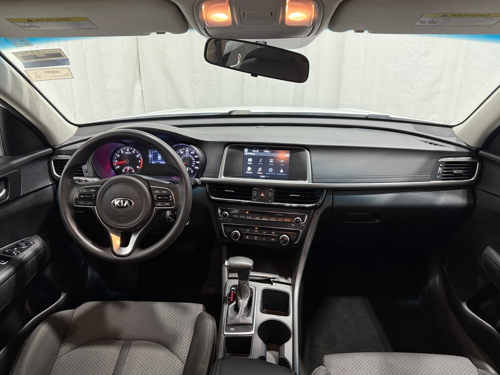 Thumbnail: 2018 Kia Optima - 3