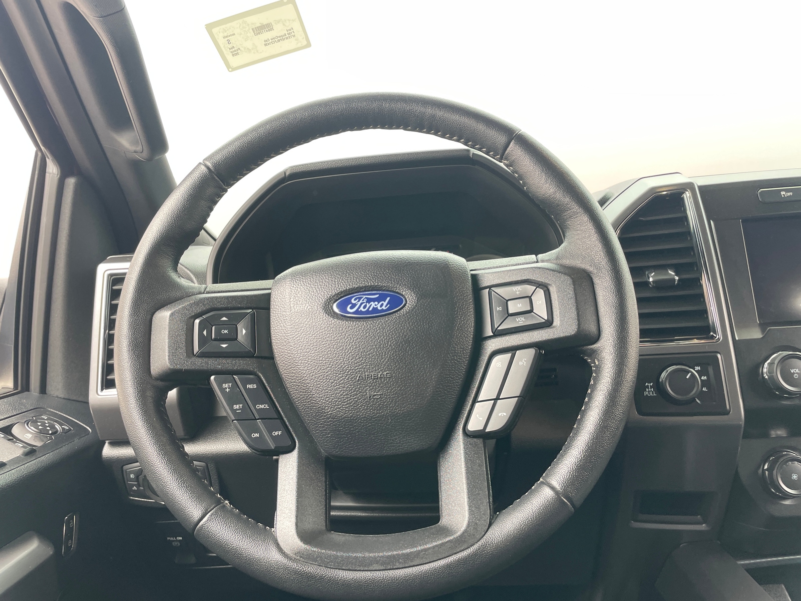 Thumbnail: 2020 Ford Econoline - 5