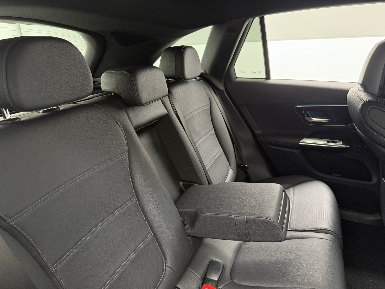 Thumbnail: 2024 Mercedes-Benz GLC - 5