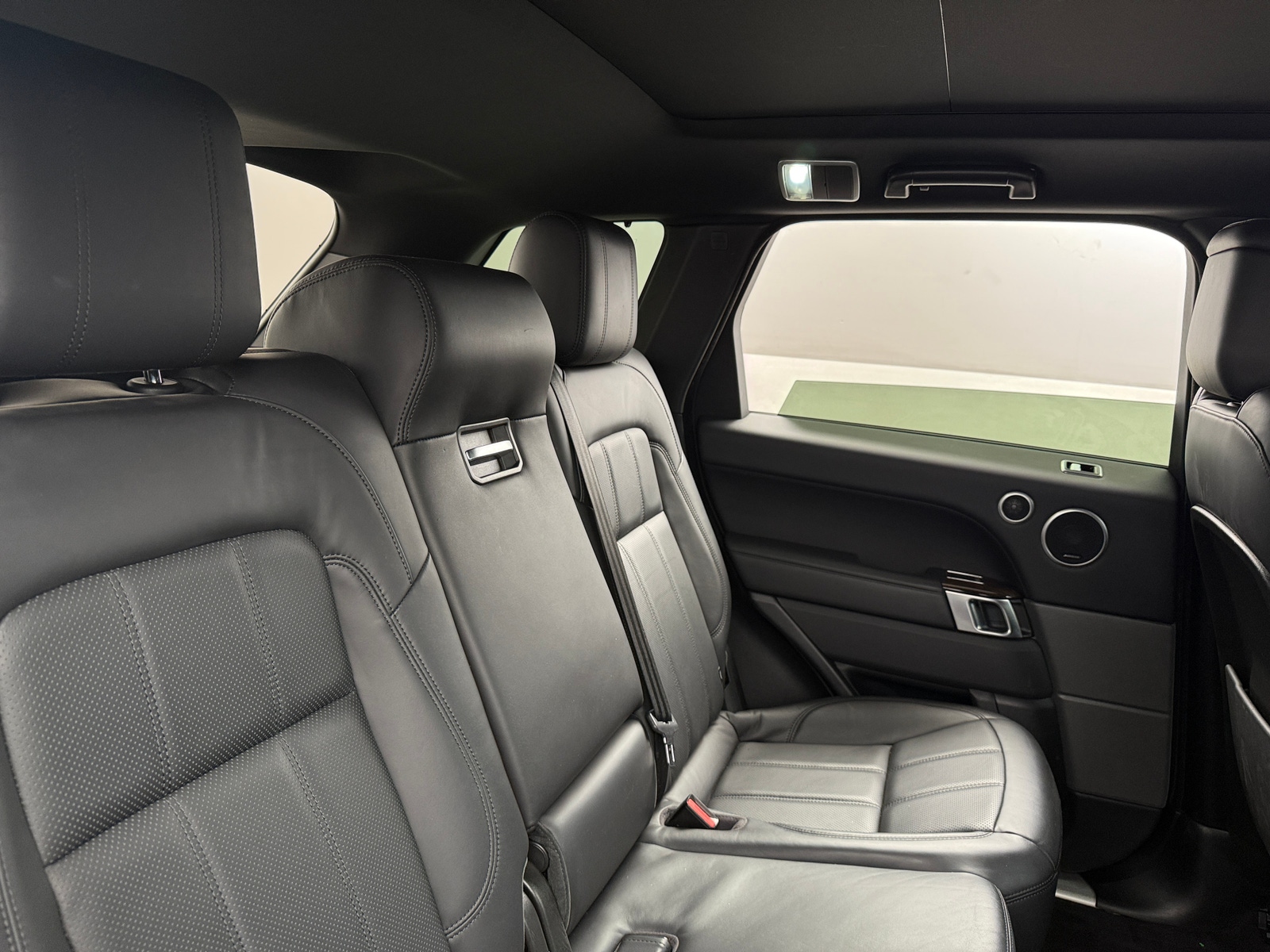 Thumbnail: 2020 Land Rover Range Rover Sport - 5