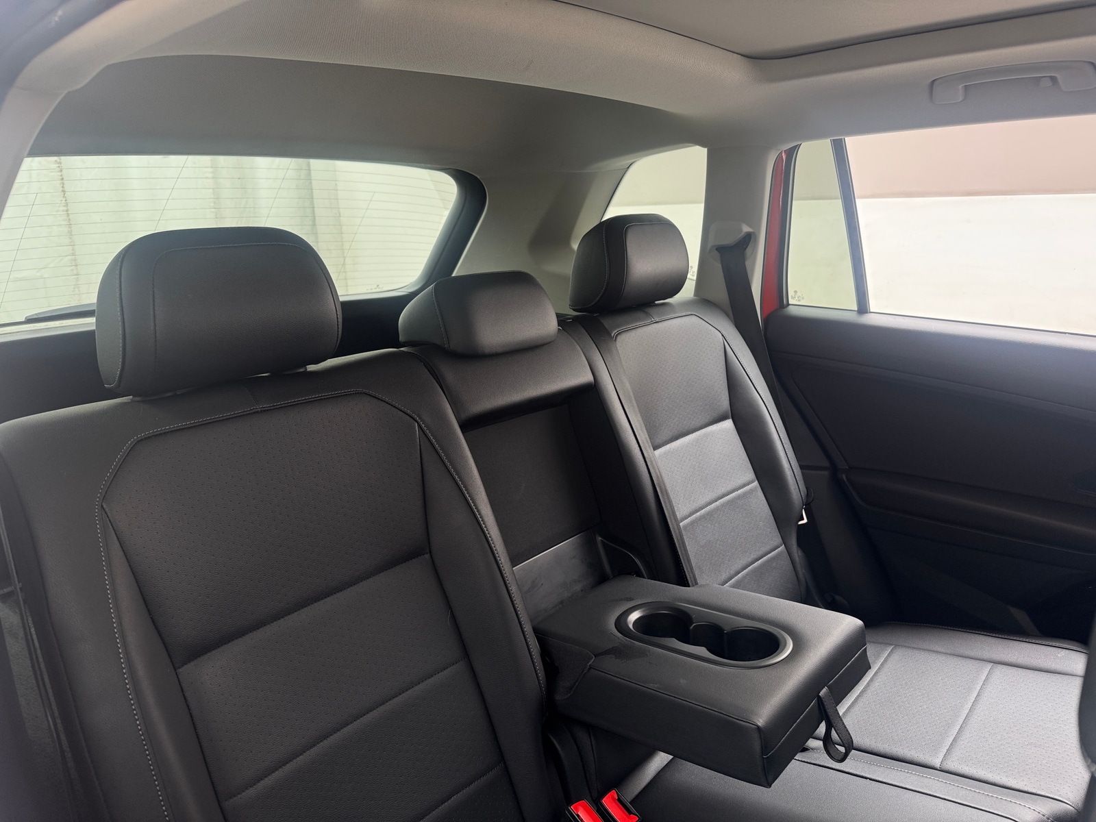 Thumbnail: 2019 Volkswagen Tiguan - 5
