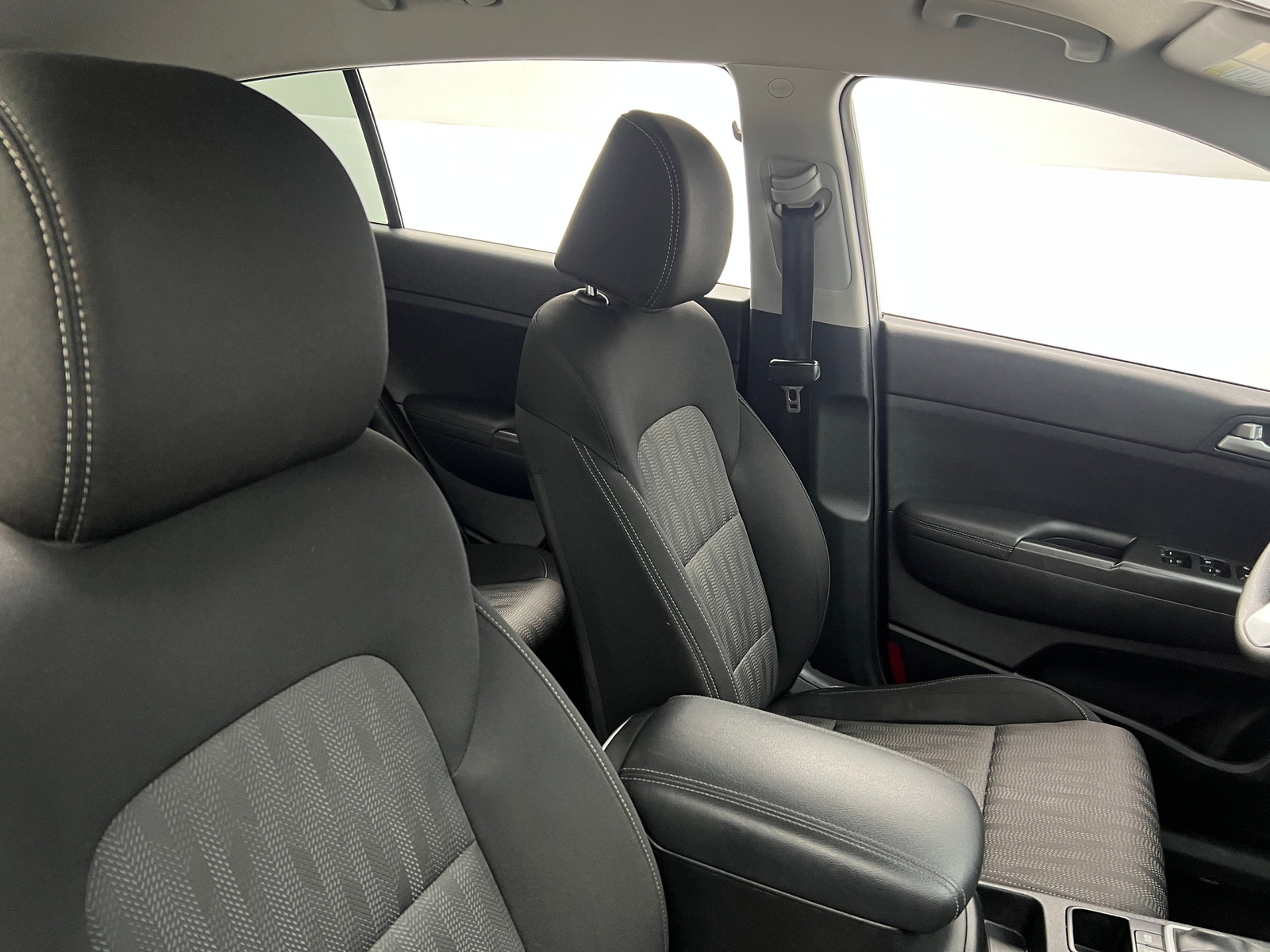 Thumbnail: 2020 Kia Sportage - 2