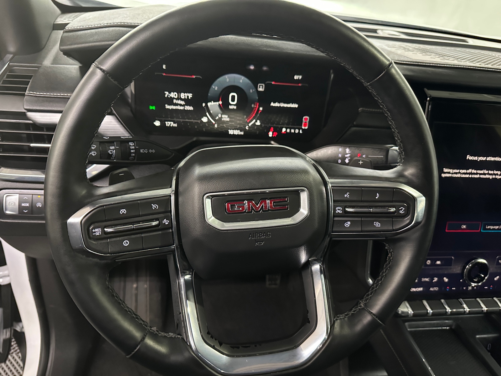 Thumbnail: 2025 GMC Acadia - 5