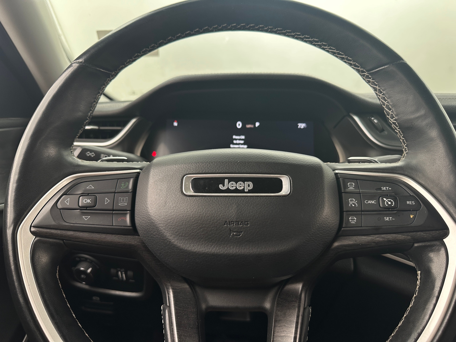 Thumbnail: 2021 Jeep Grand Cherokee L - 4