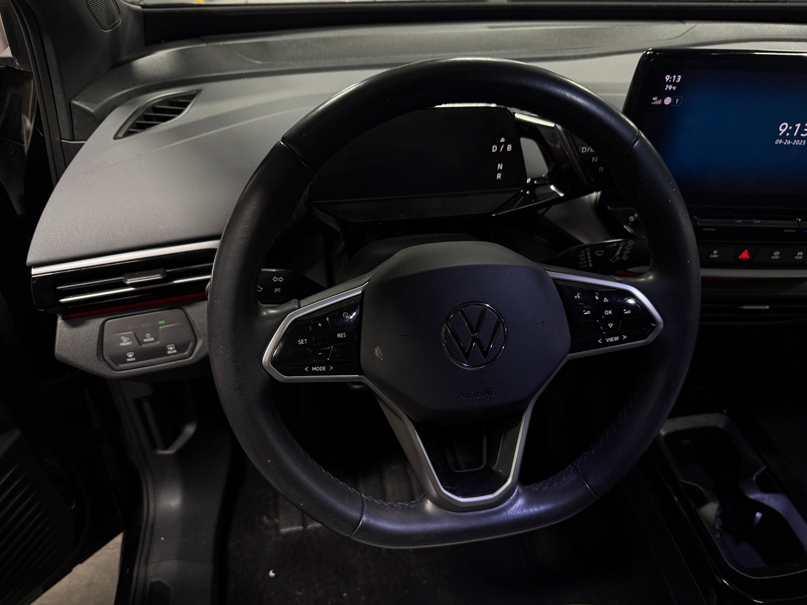 Thumbnail: 2021 Volkswagen ID.4 - 4