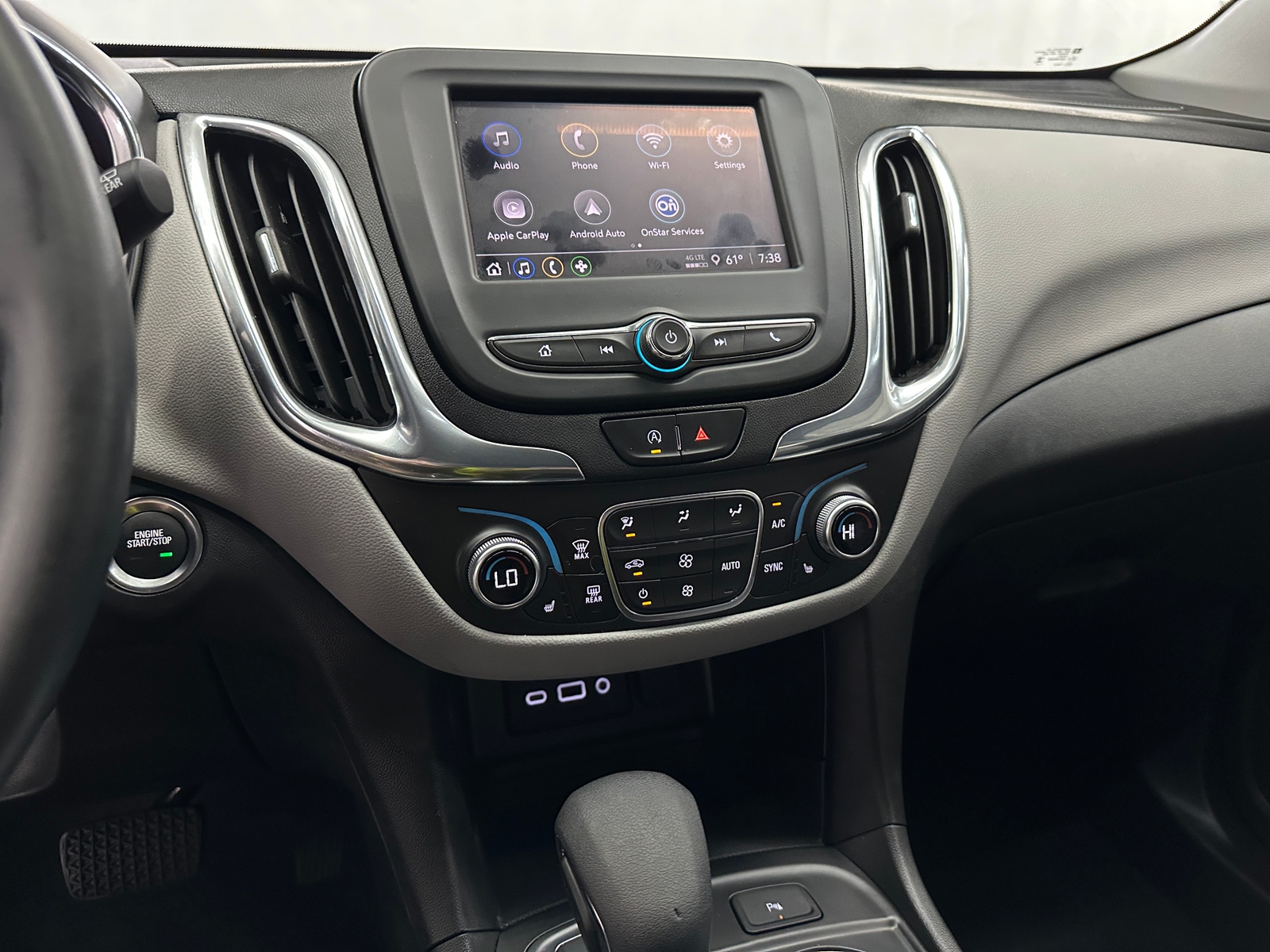 Thumbnail: 2023 Chevrolet Equinox - 4