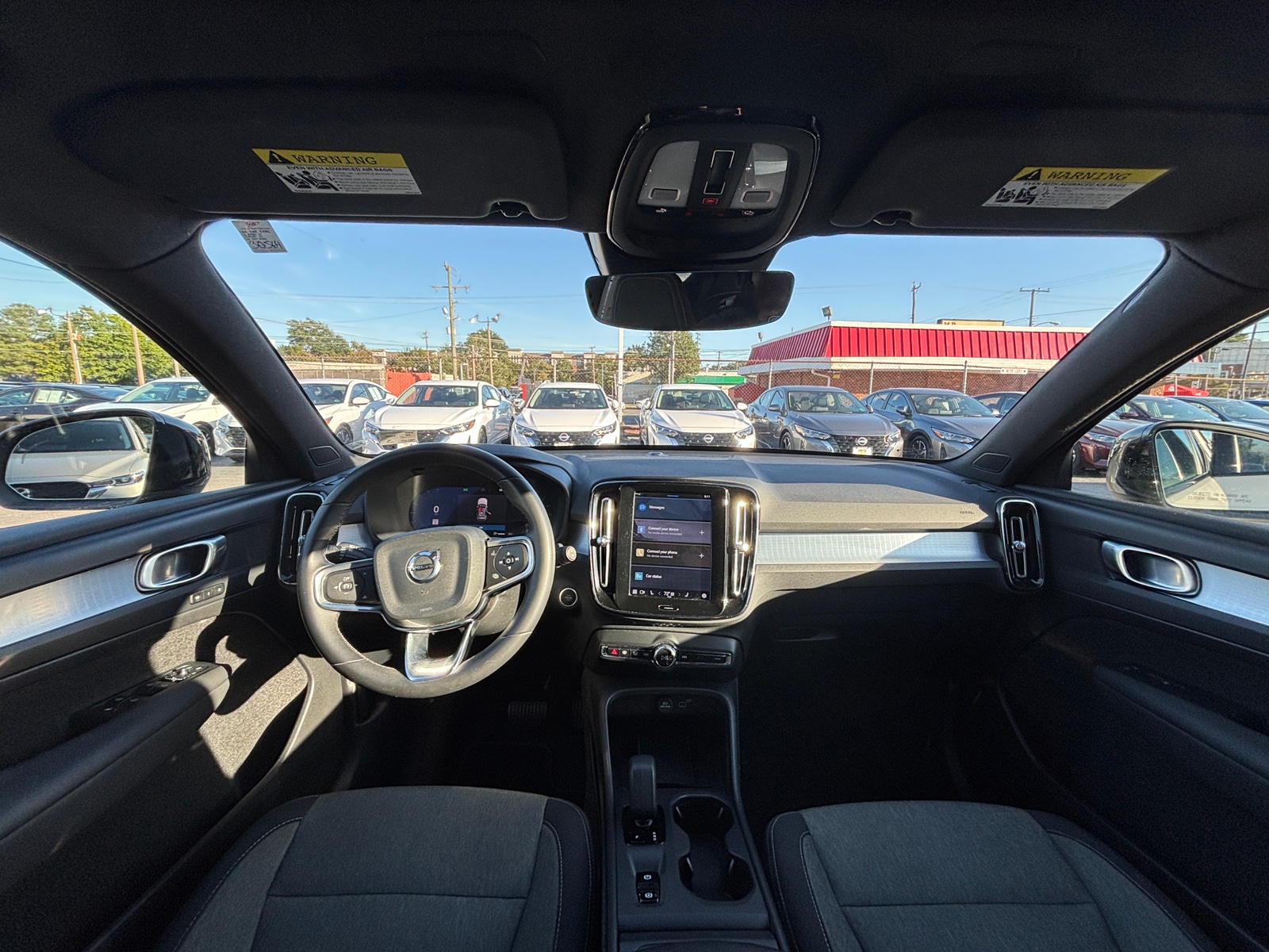 Thumbnail: 2024 Volvo XC40 - 3