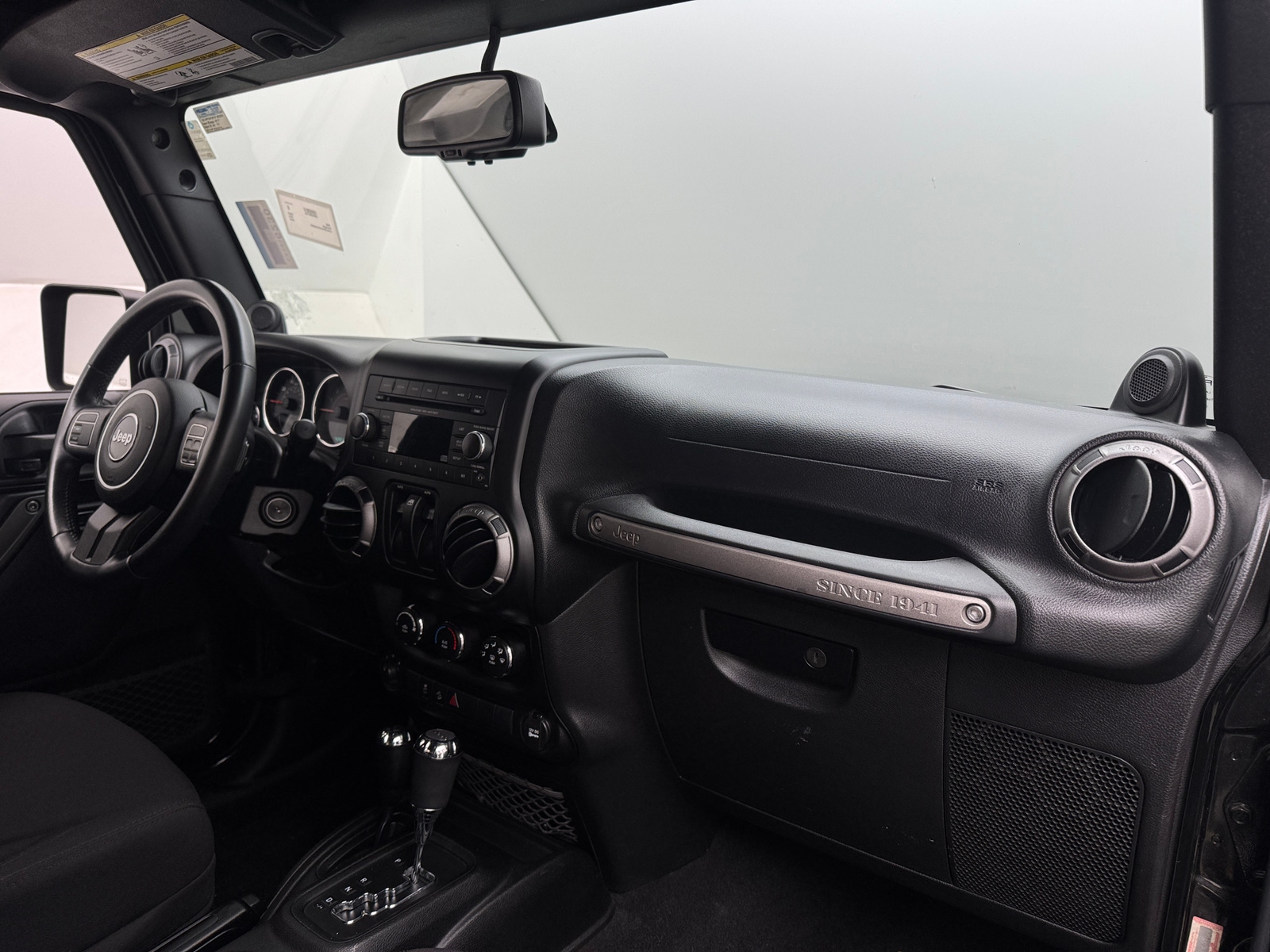 Thumbnail: 2013 Jeep Wrangler - 3