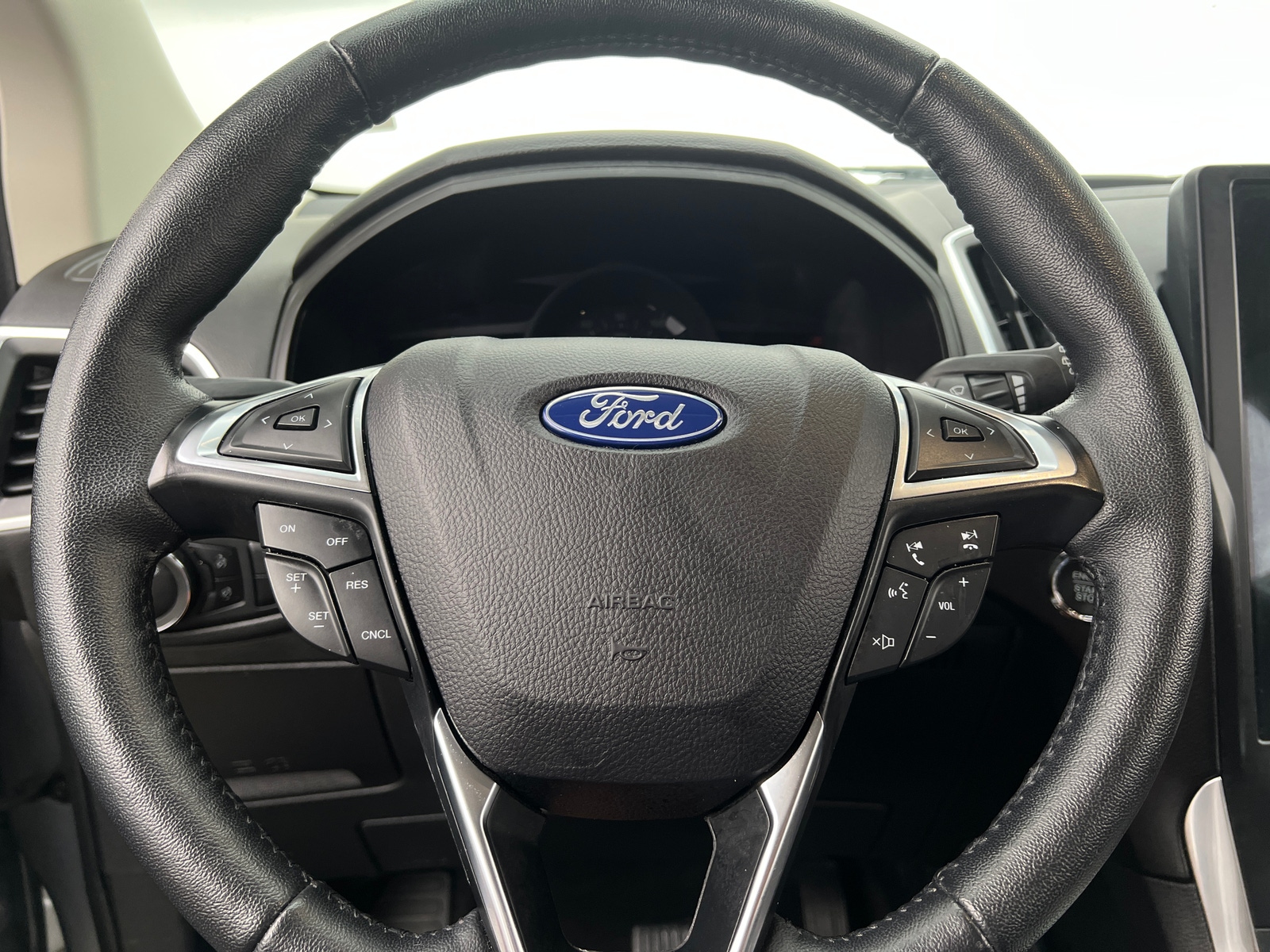 Thumbnail: 2024 Ford Edge - 4