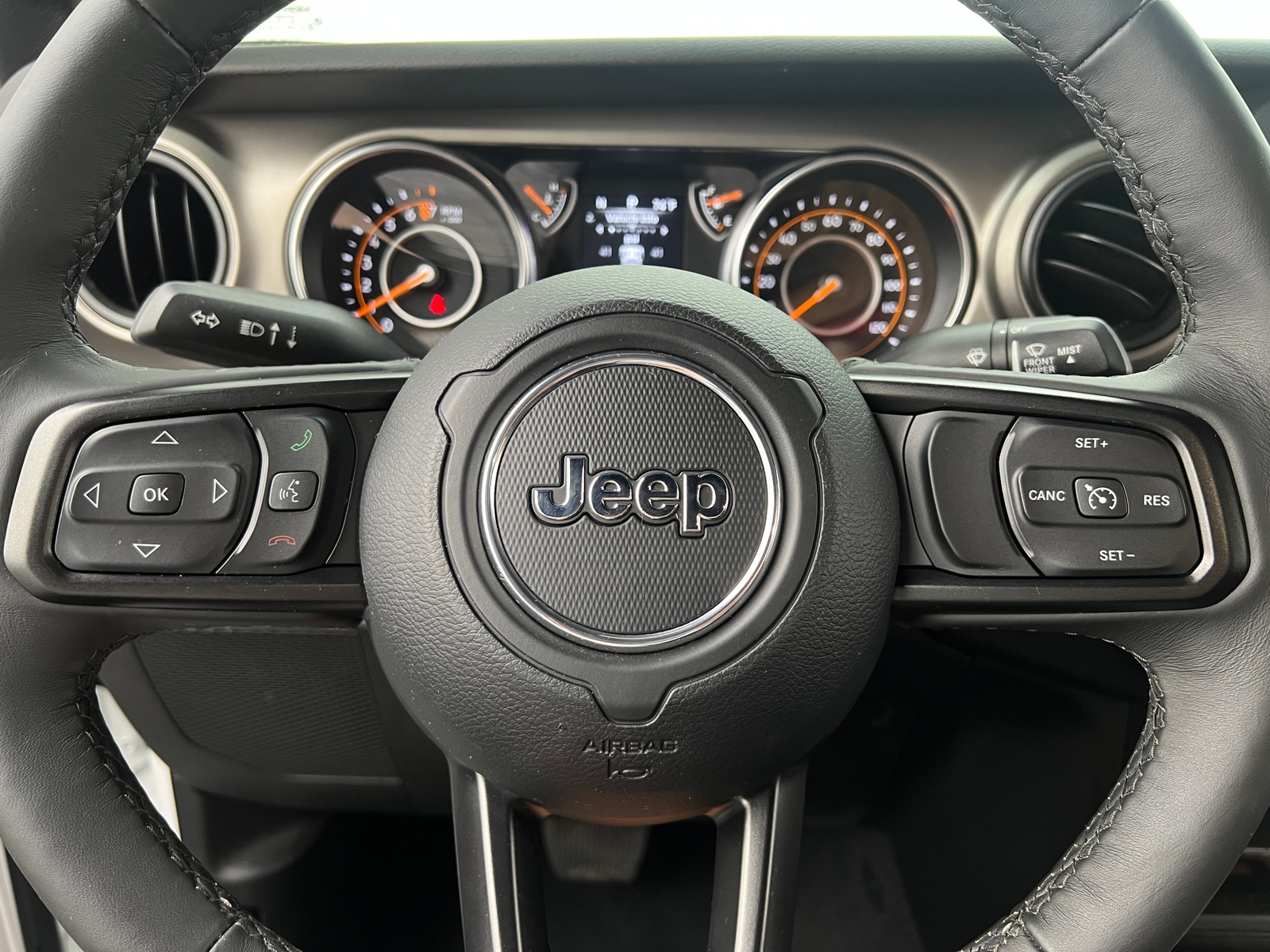 Thumbnail: 2019 Jeep Wrangler - 4