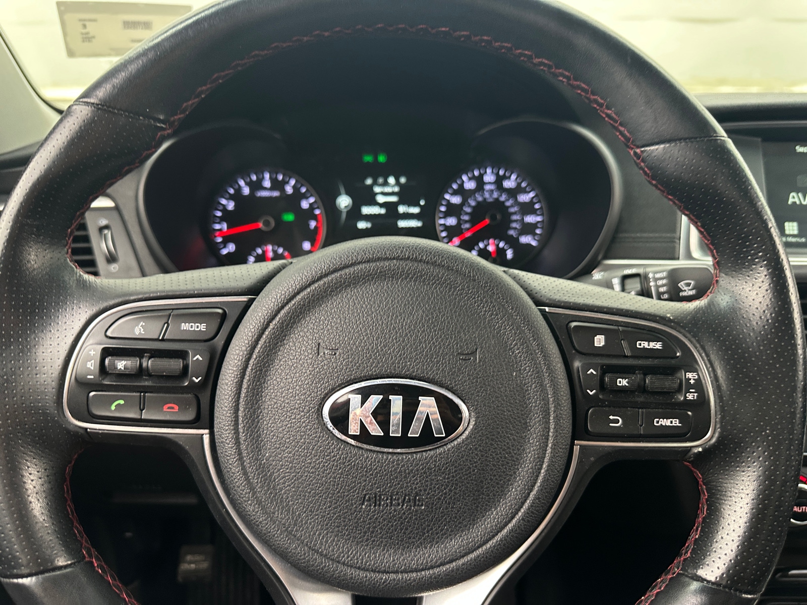 Thumbnail: 2018 Kia Optima - 4