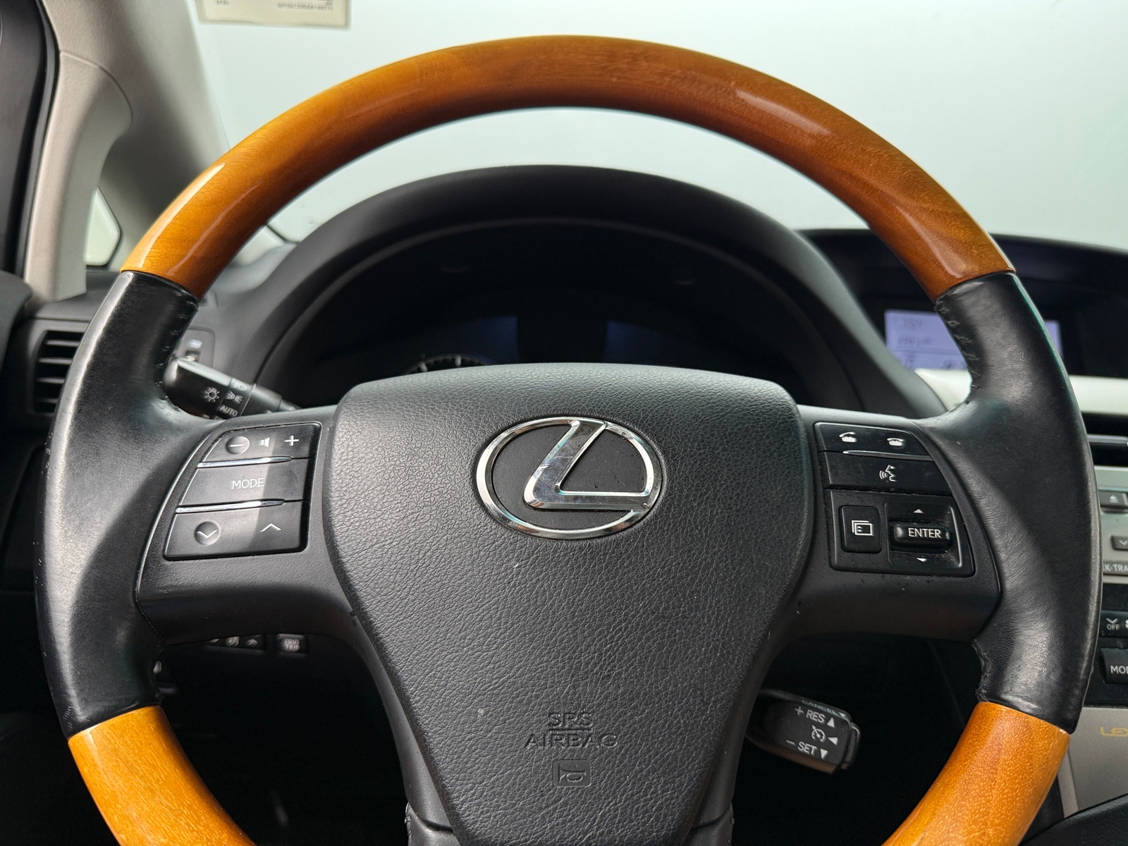 Thumbnail: 2012 Lexus RX - 4