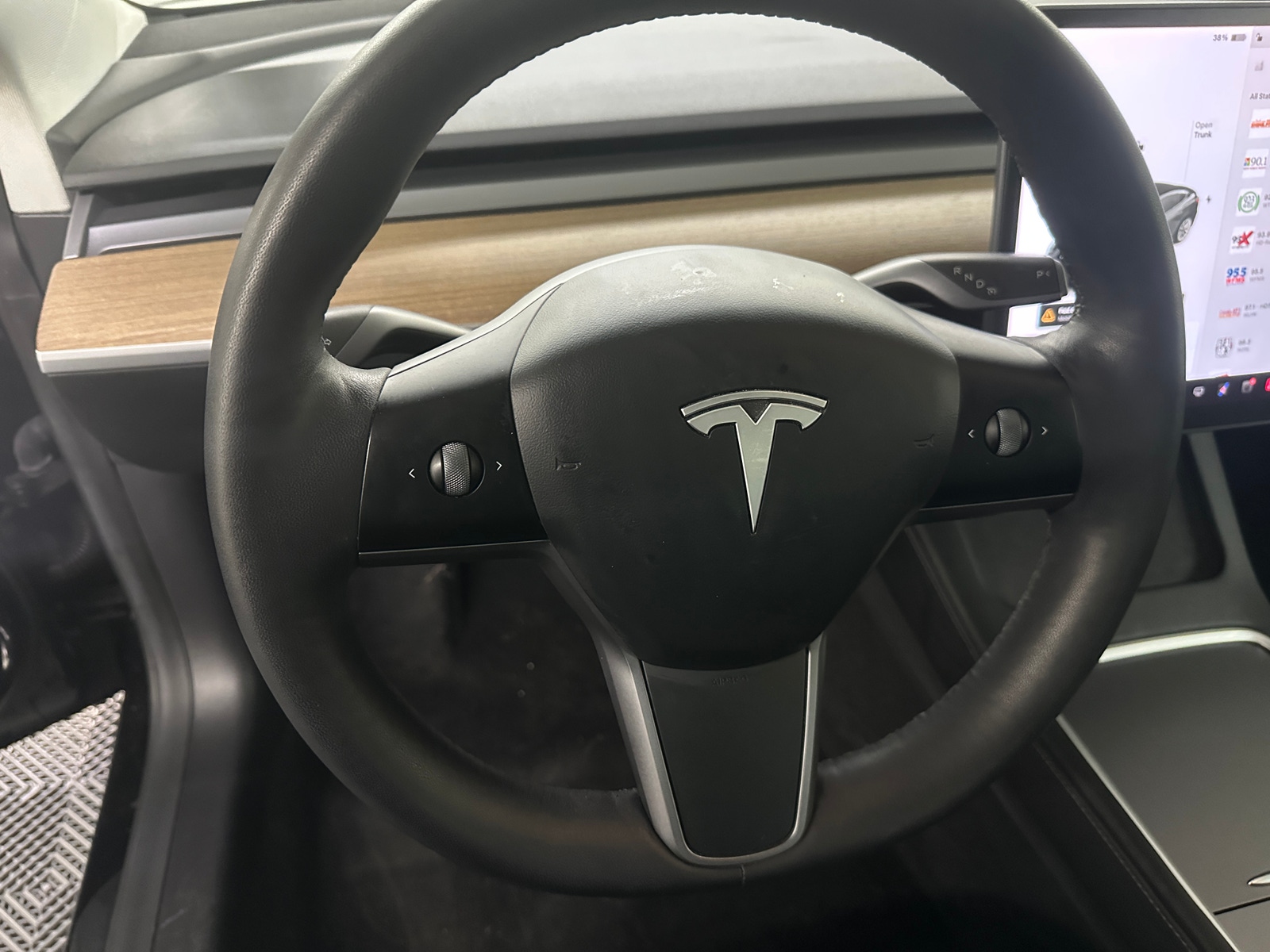 Thumbnail: 2021 Tesla Model 3 - 4
