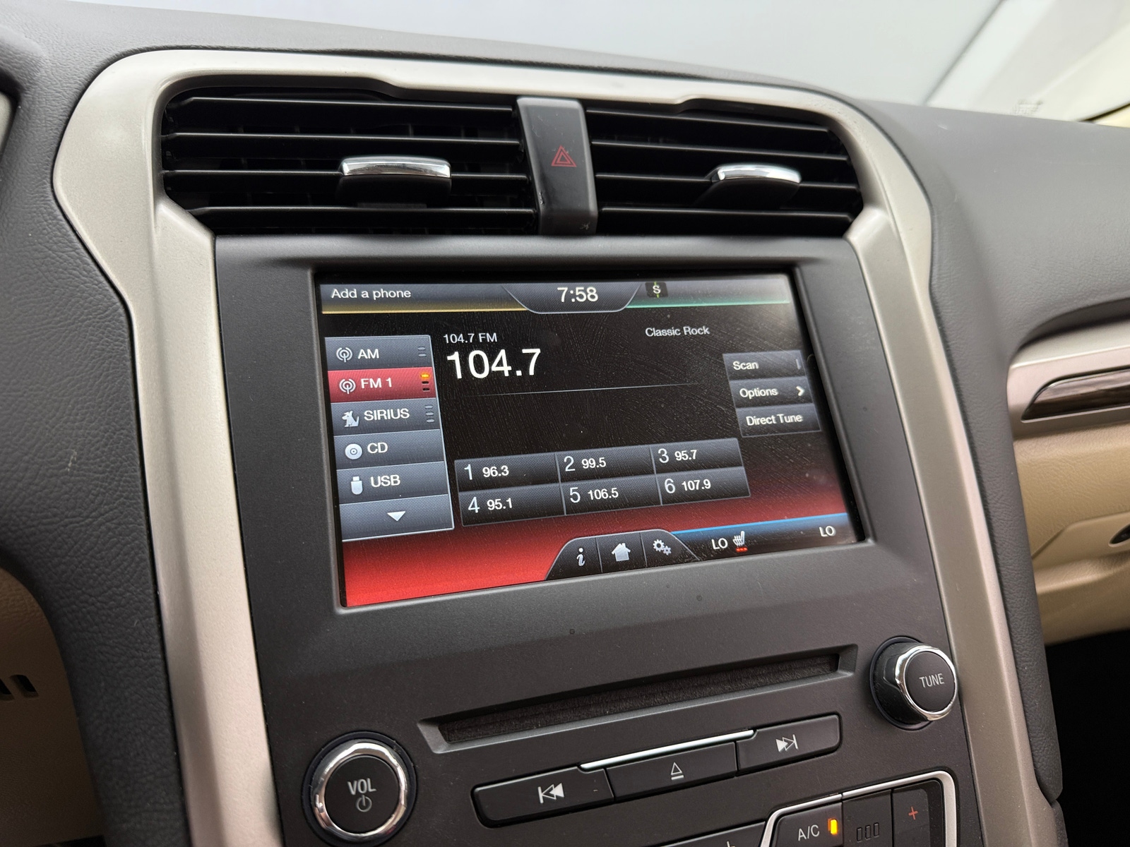 Thumbnail: 2016 Ford Fusion - 4