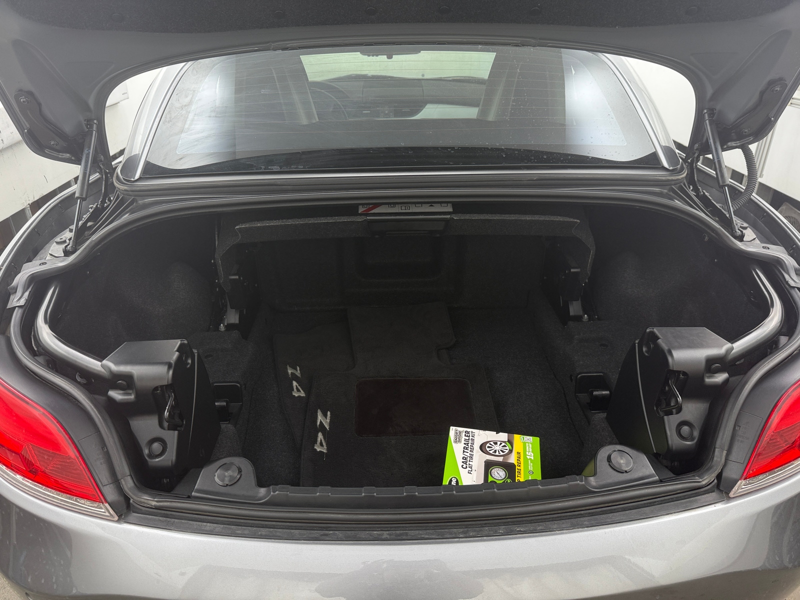 Thumbnail: 2010 BMW Z4 - 6