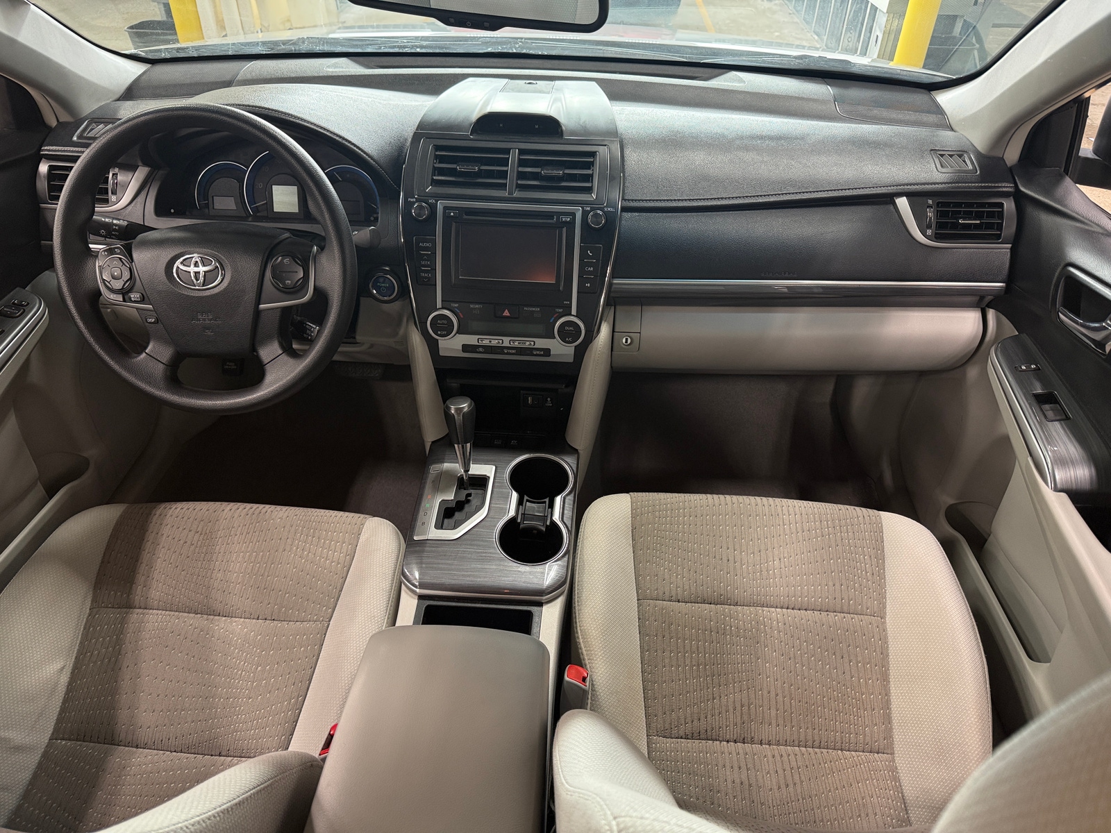 Thumbnail: 2013 Toyota Camry - 3