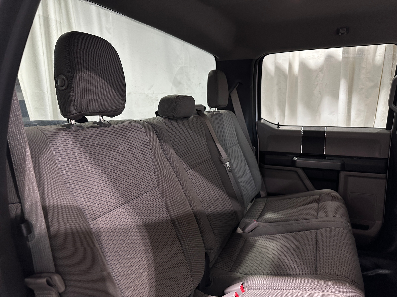 Thumbnail: 2017 Ford Econoline - 6