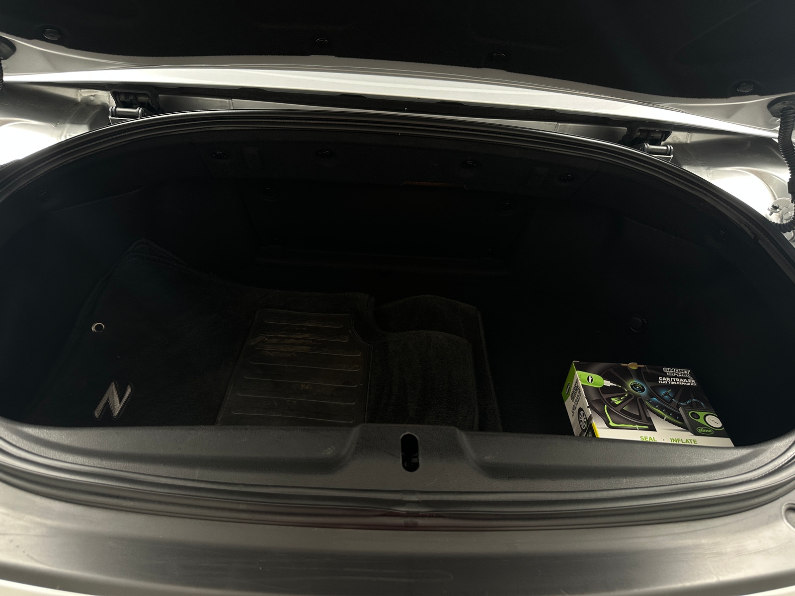 Thumbnail: 2010 Nissan Z - 6