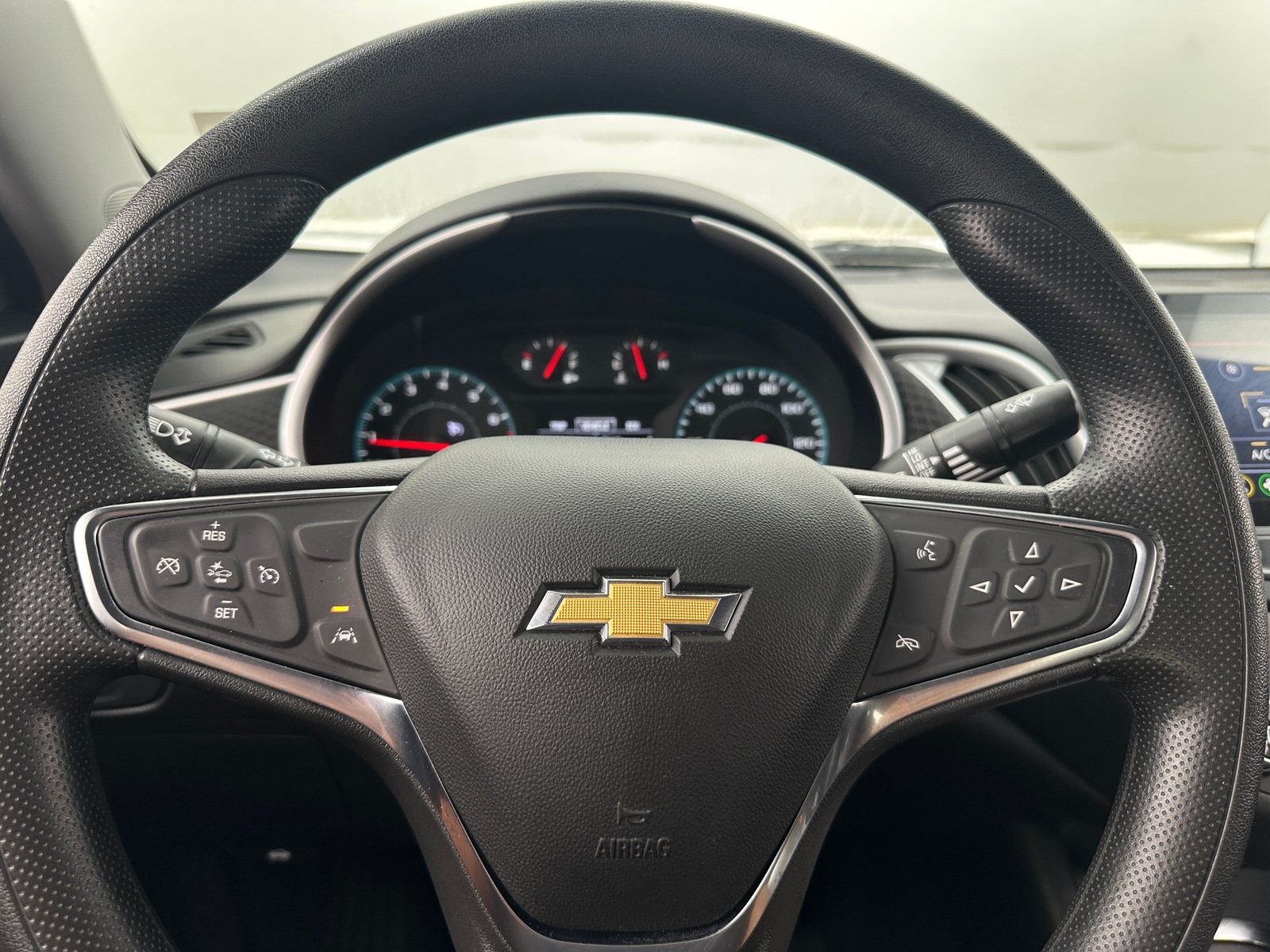 Thumbnail: 2024 Chevrolet Malibu - 5