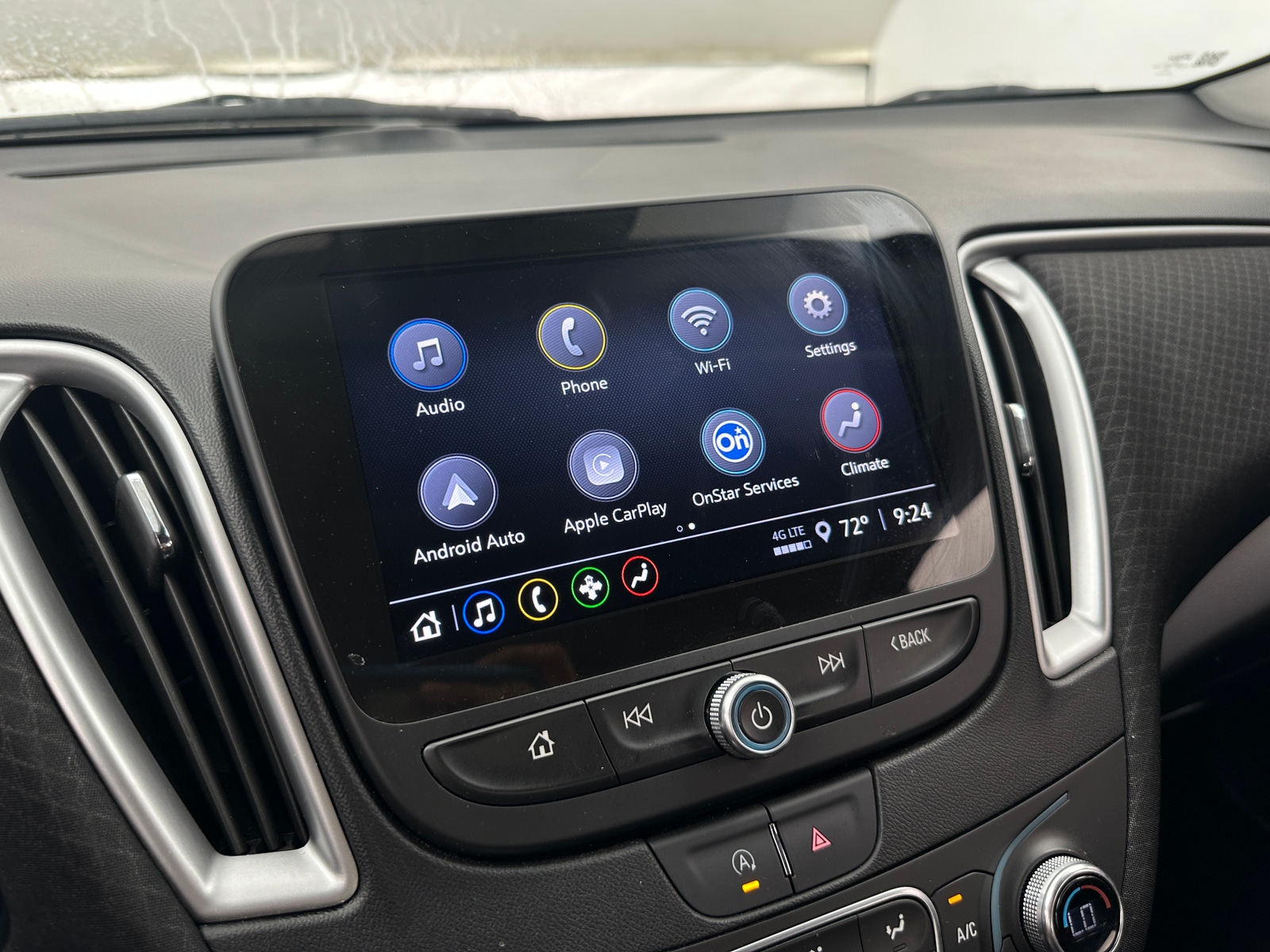 Thumbnail: 2024 Chevrolet Malibu - 4