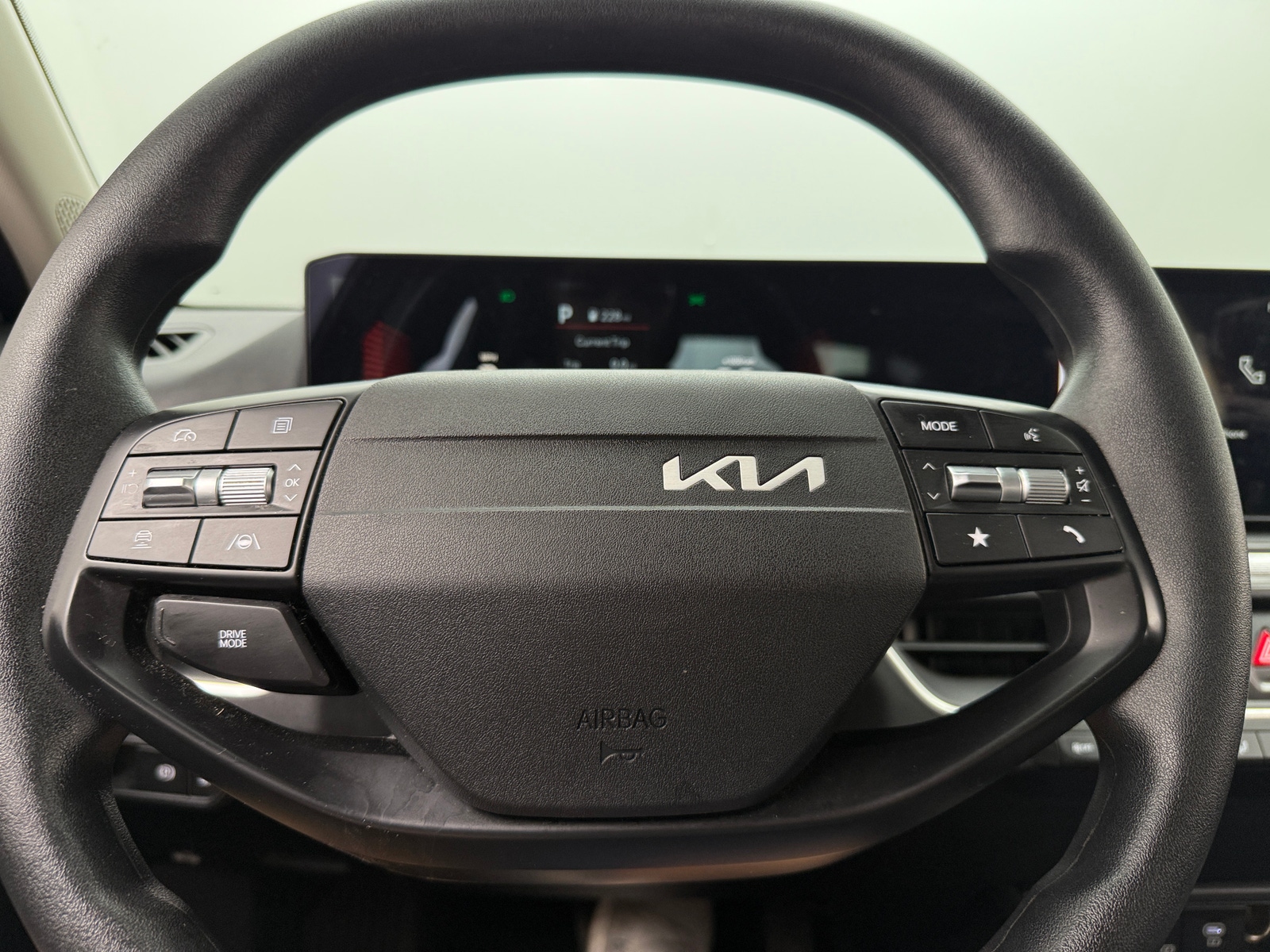 Thumbnail: 2025 Kia K4 - 5