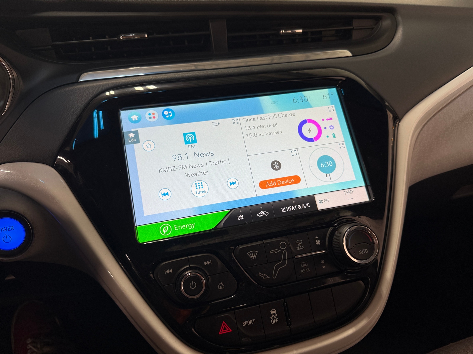 Thumbnail: 2017 Chevrolet Bolt EV - 4