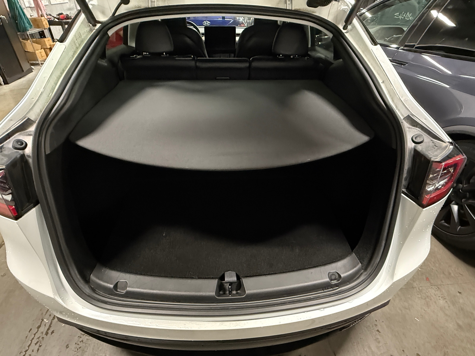 Thumbnail: 2023 Tesla Model Y - 6