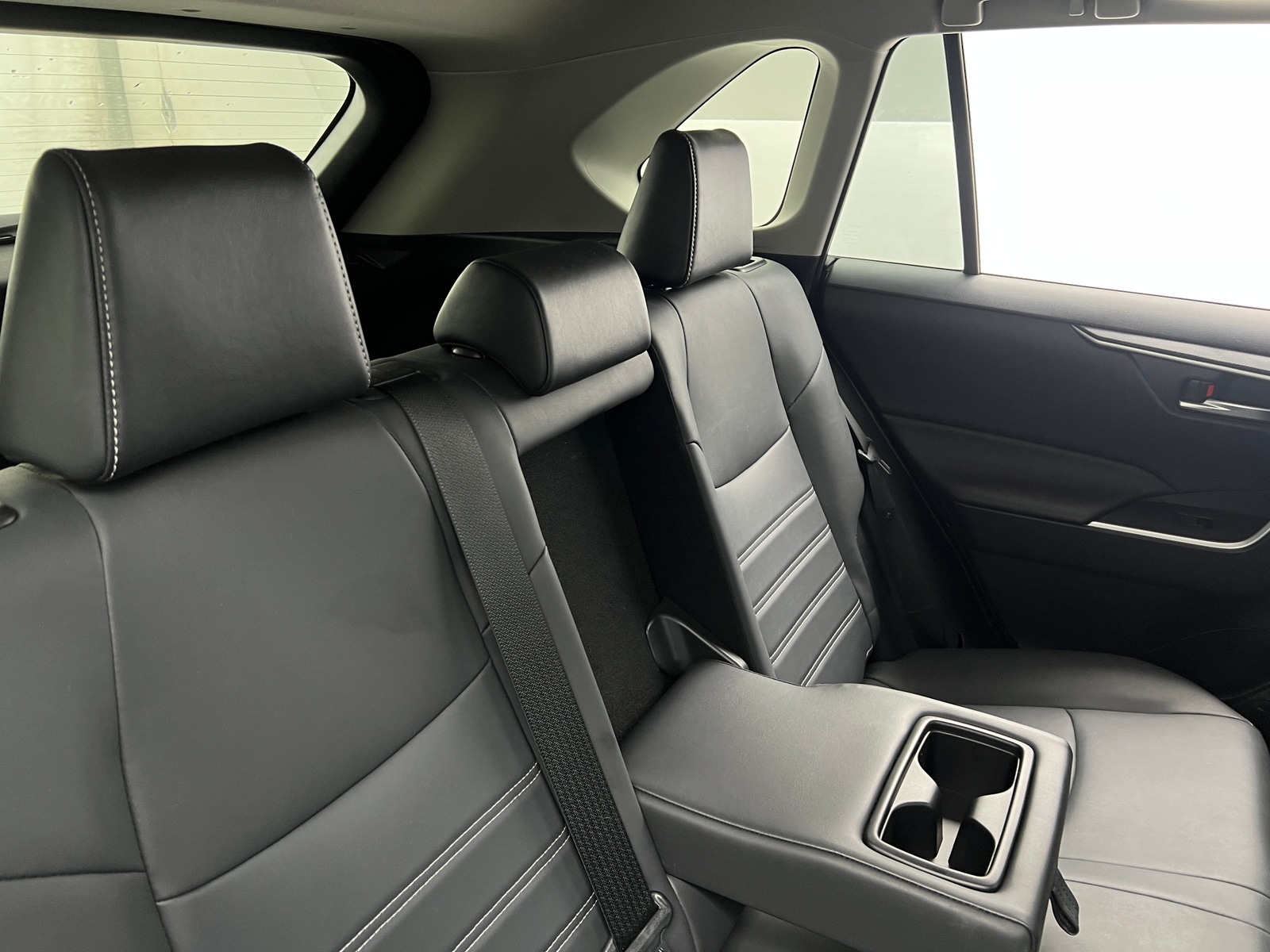 Thumbnail: 2021 Toyota RAV4 - 5