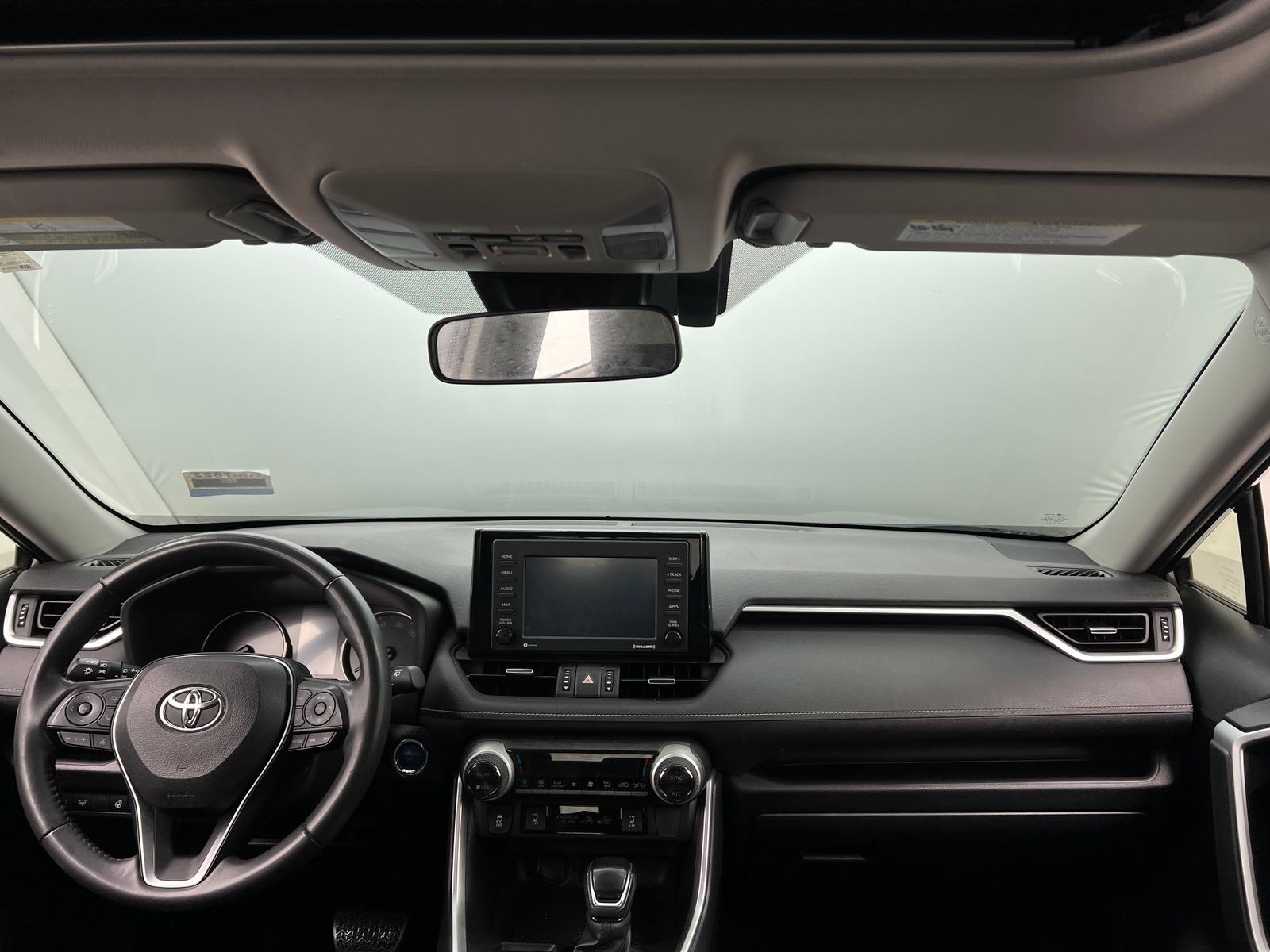 Thumbnail: 2021 Toyota RAV4 - 2