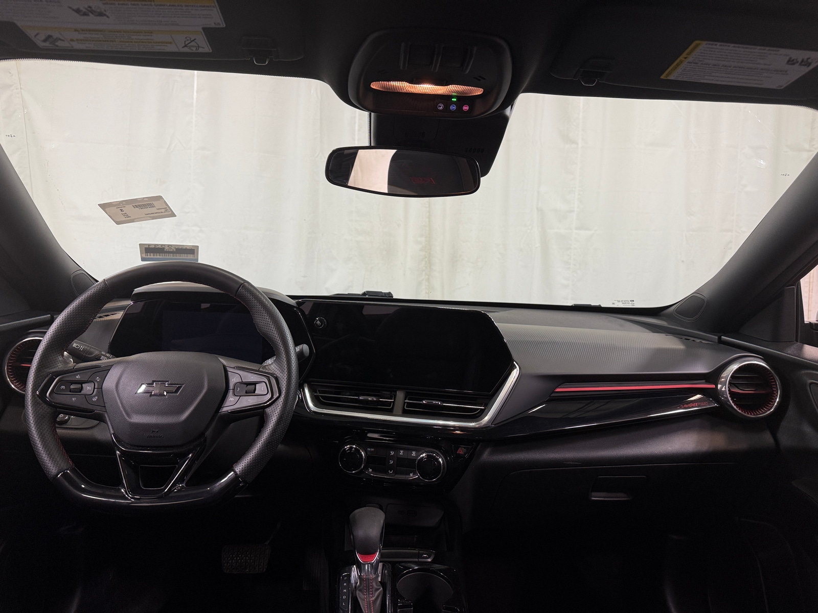 Thumbnail: 2024 Chevrolet Trax - 2