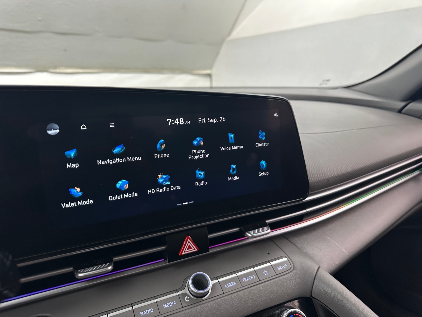 Thumbnail: 2024 Hyundai Elantra - 4