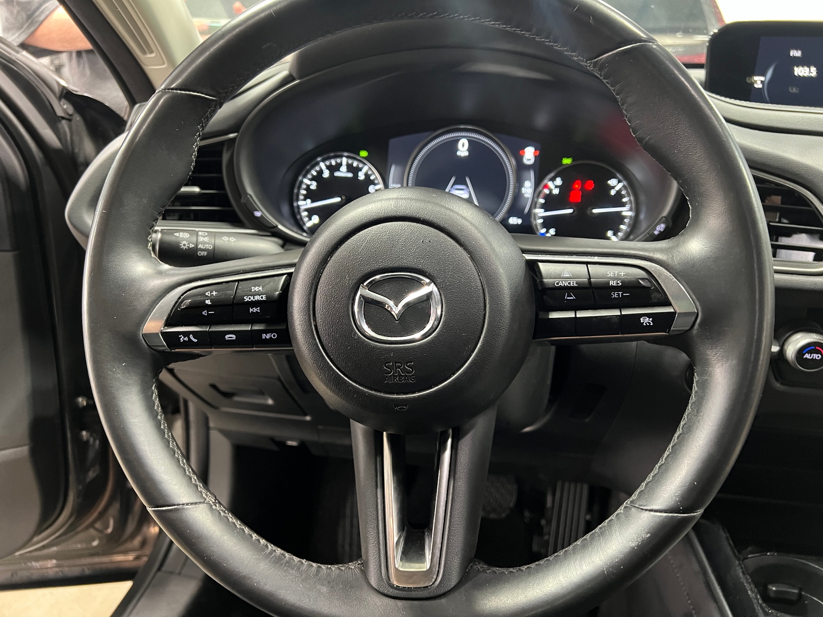 Thumbnail: 2024 Mazda CX-30 - 4