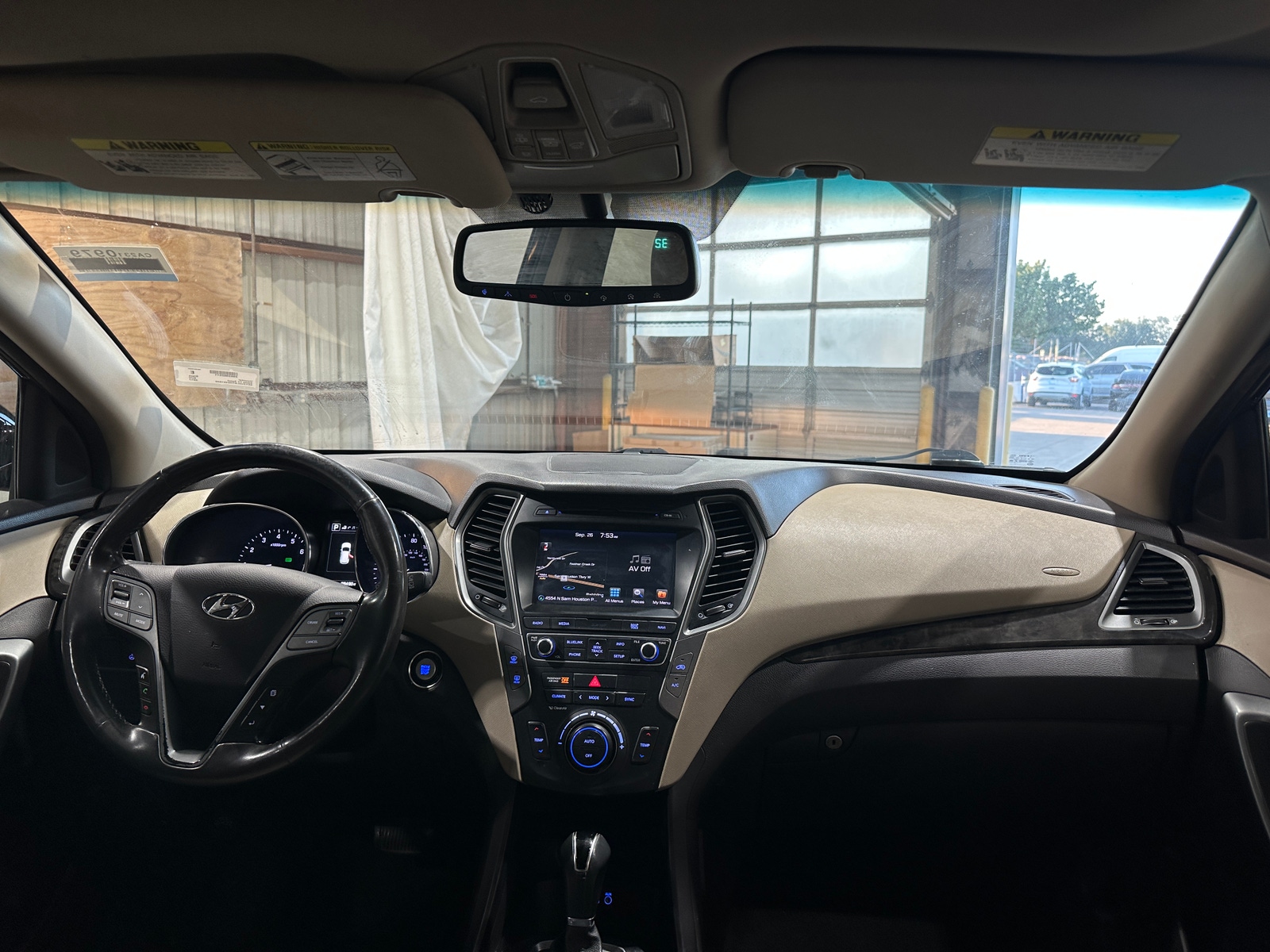 Thumbnail: 2017 Hyundai Santa Fe - 3