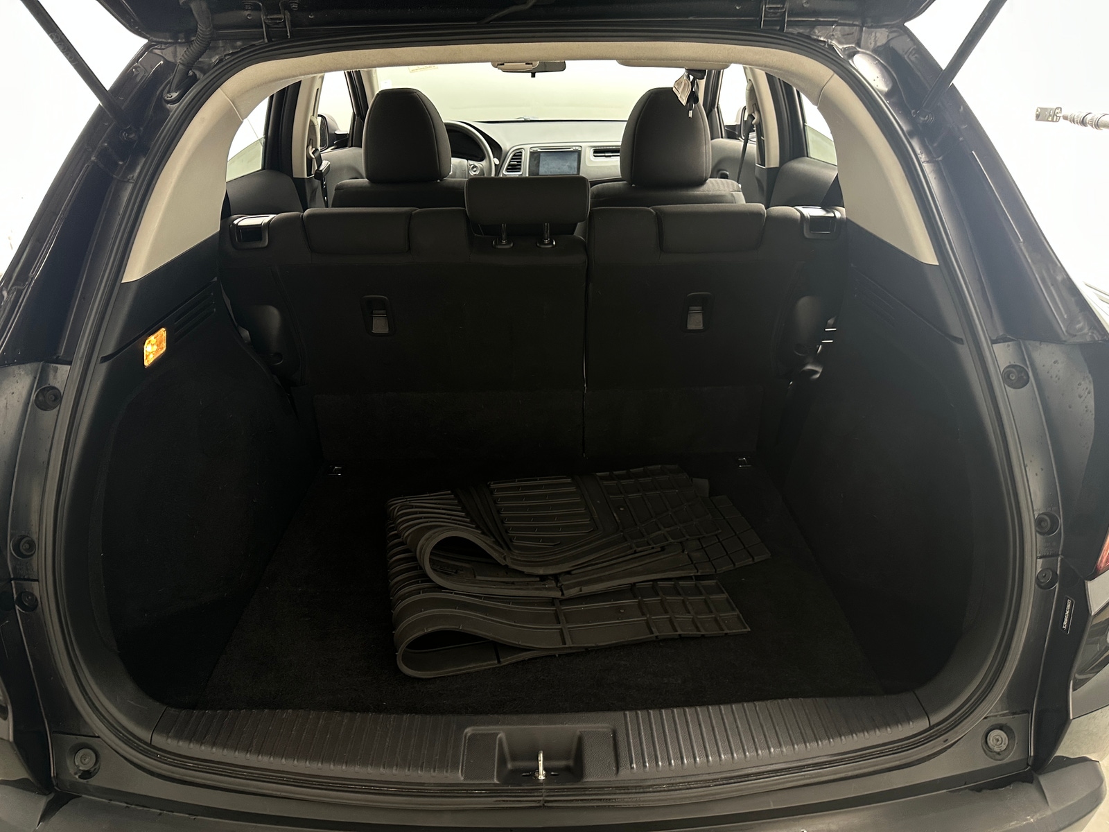 Thumbnail: 2017 Honda HR-V - 7