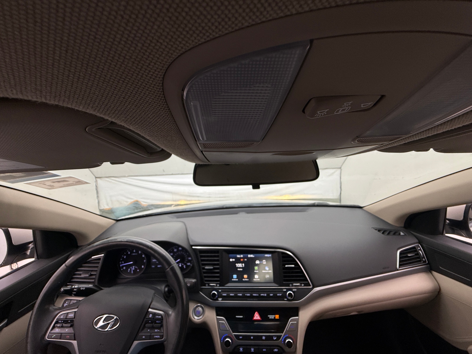 Thumbnail: 2017 Hyundai Elantra - 3