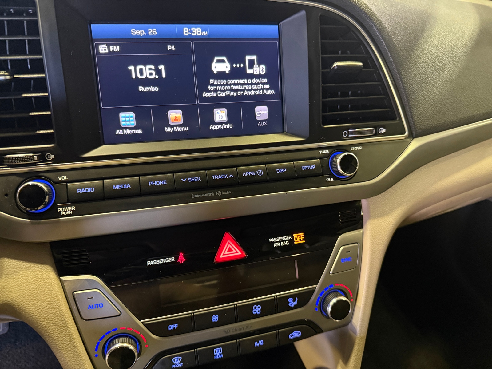 Thumbnail: 2017 Hyundai Elantra - 4